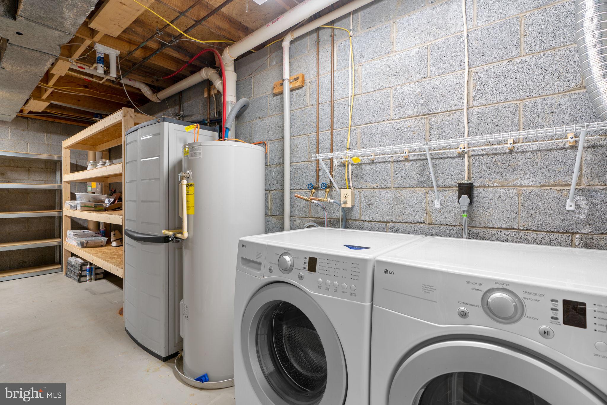 HICKORY RIDGE - Residential