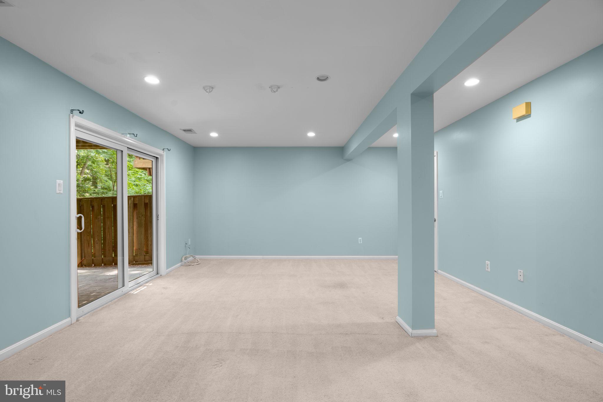 HICKORY RIDGE - Residential