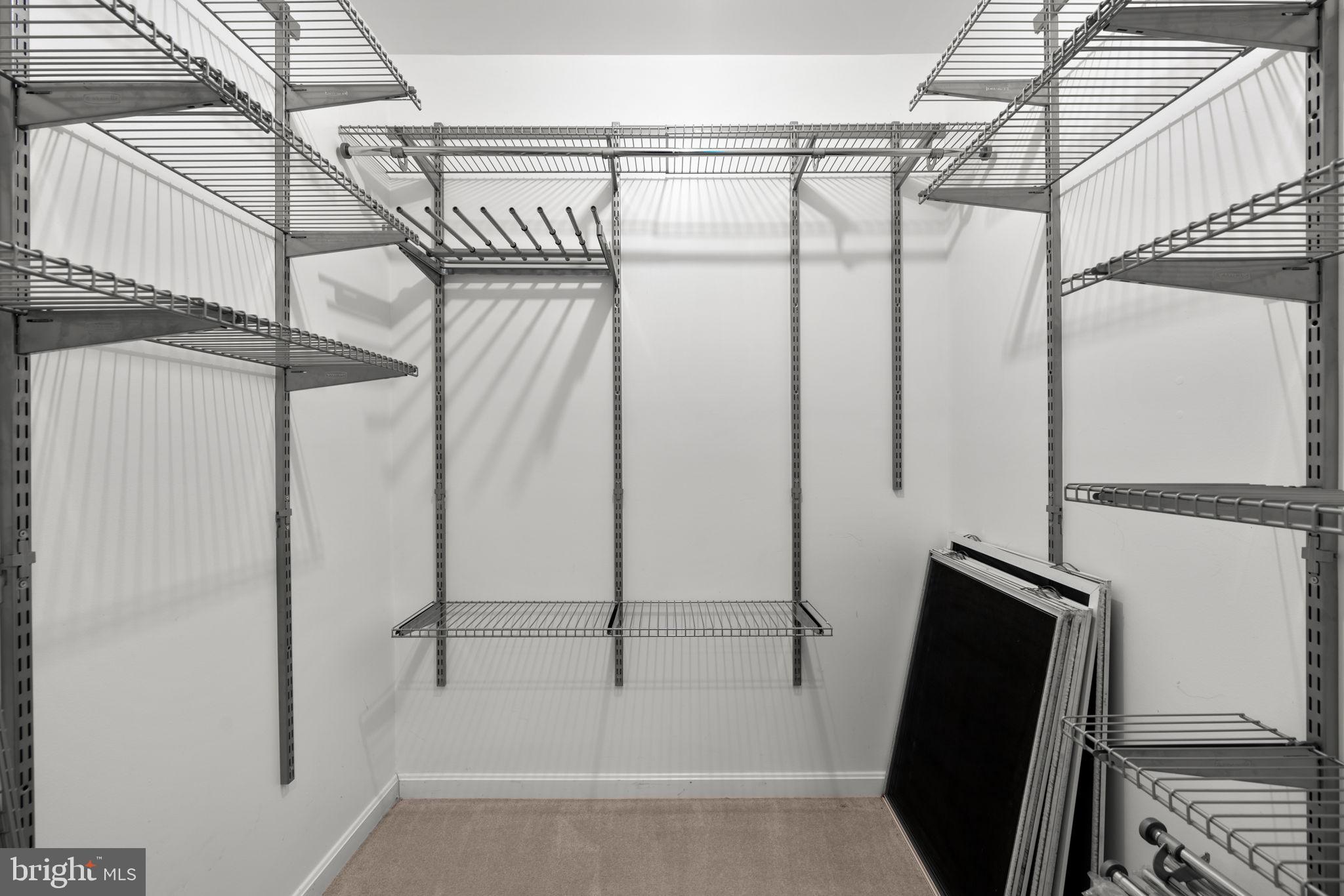 HICKORY RIDGE - Residential