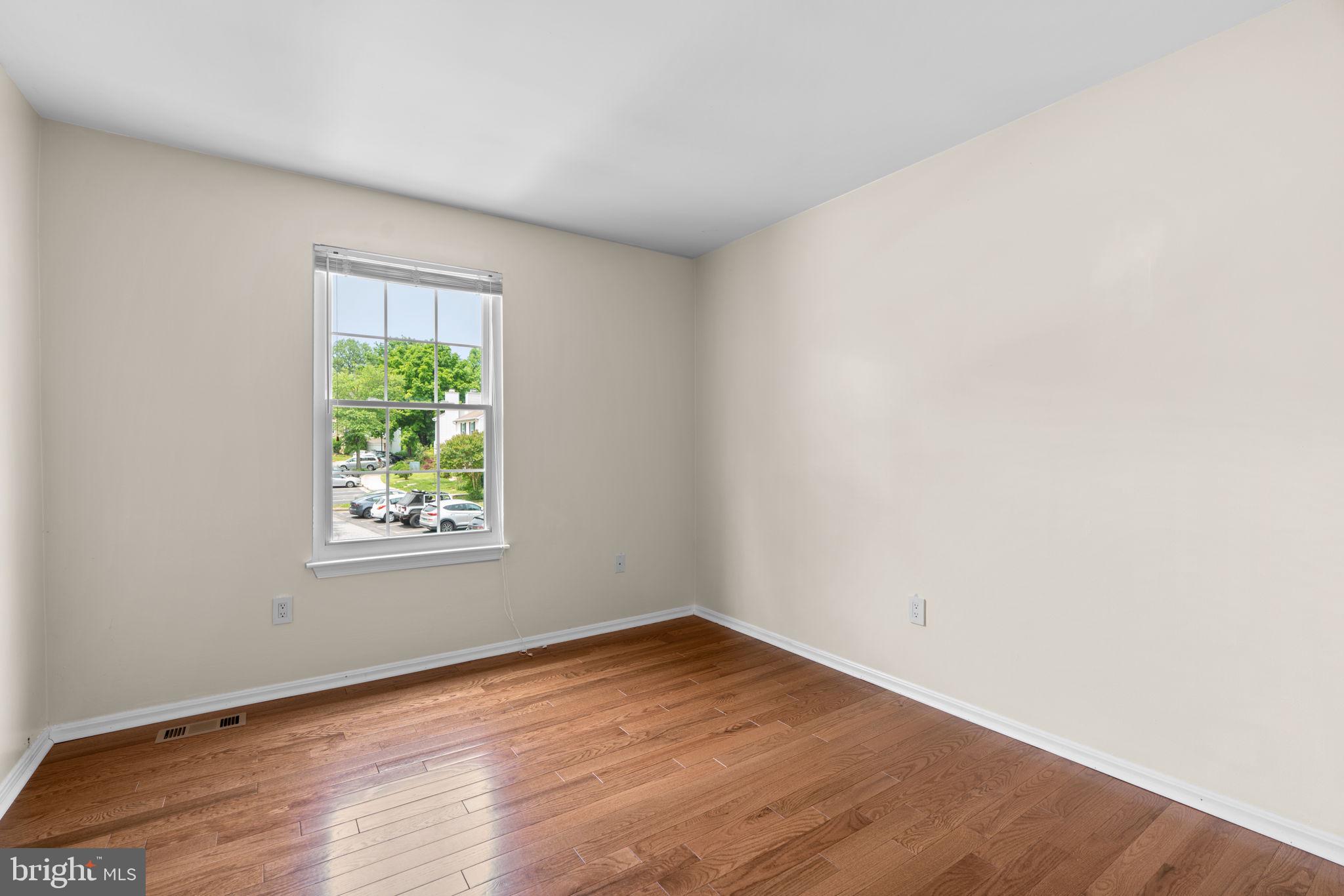 HICKORY RIDGE - Residential