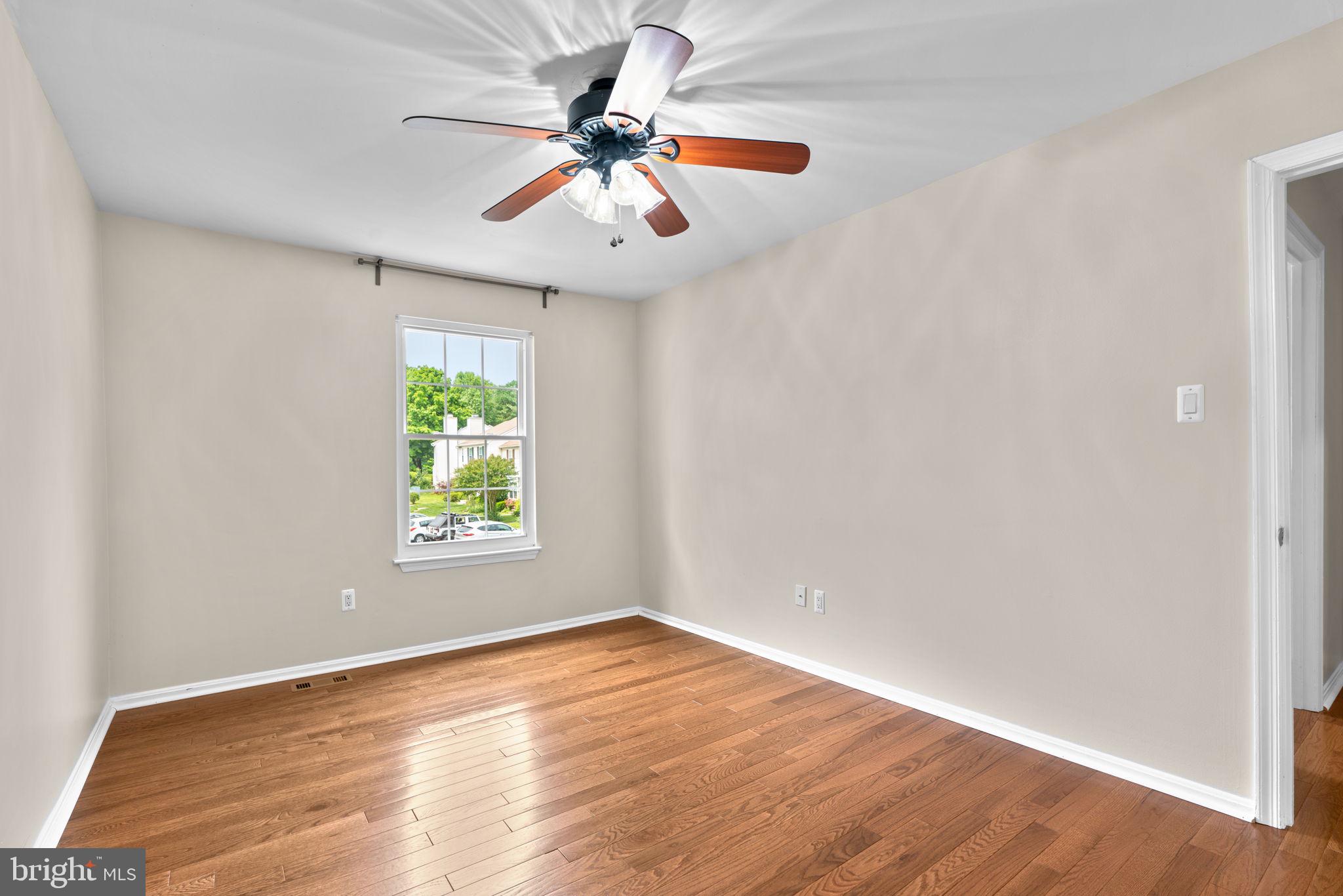 HICKORY RIDGE - Residential