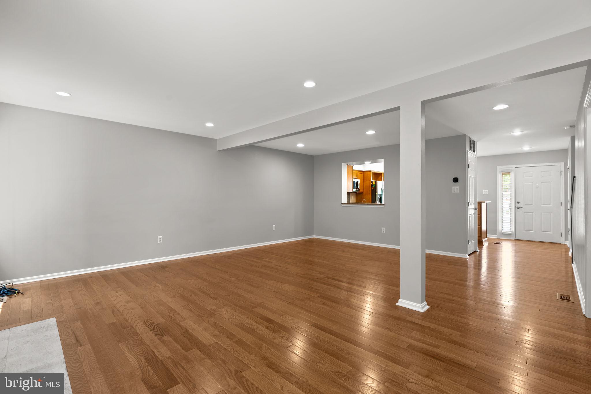 HICKORY RIDGE - Residential