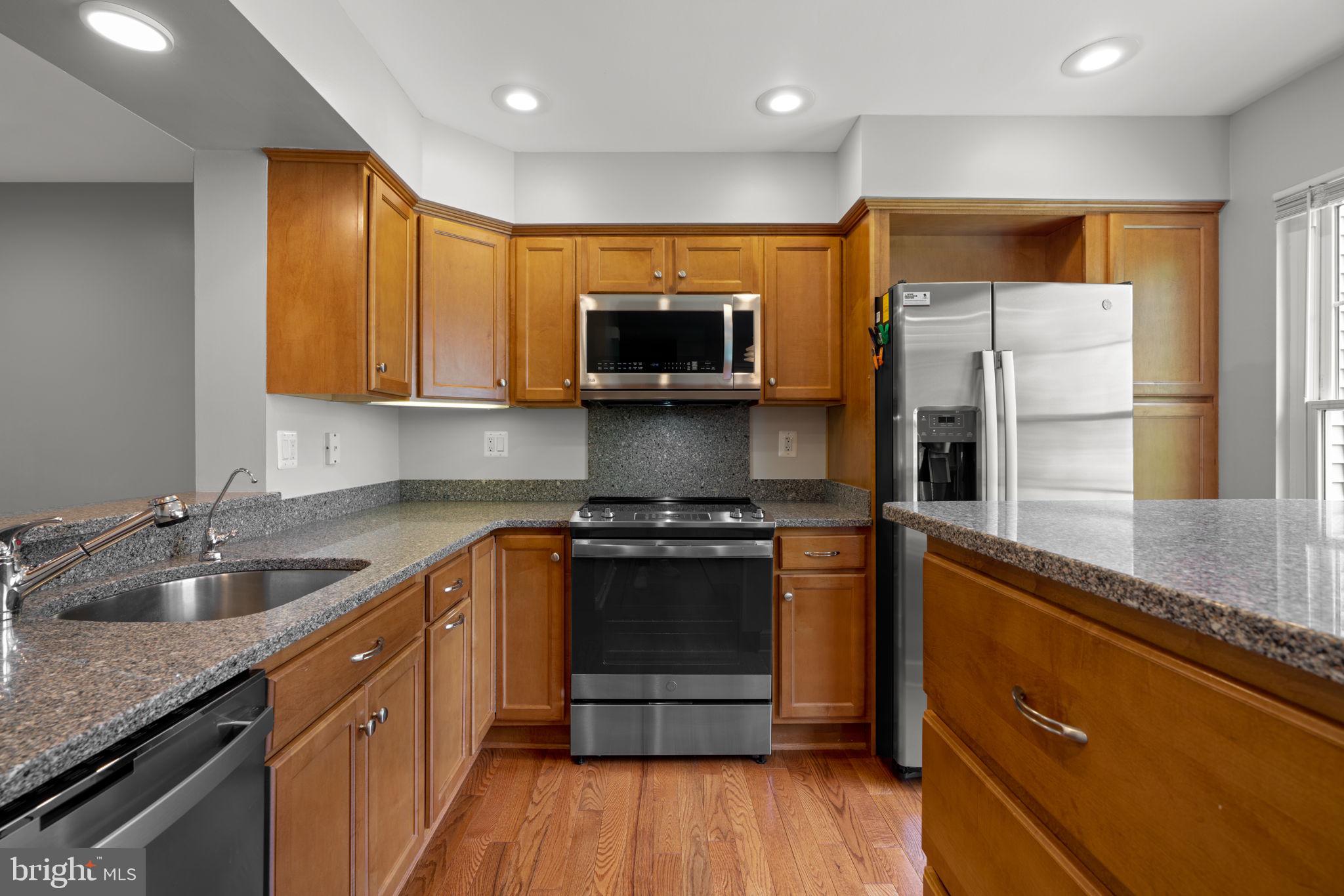 HICKORY RIDGE - Residential