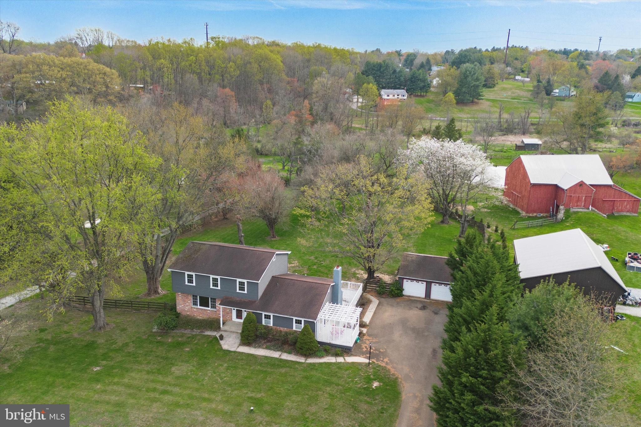 WALNUT GLEN - Residential