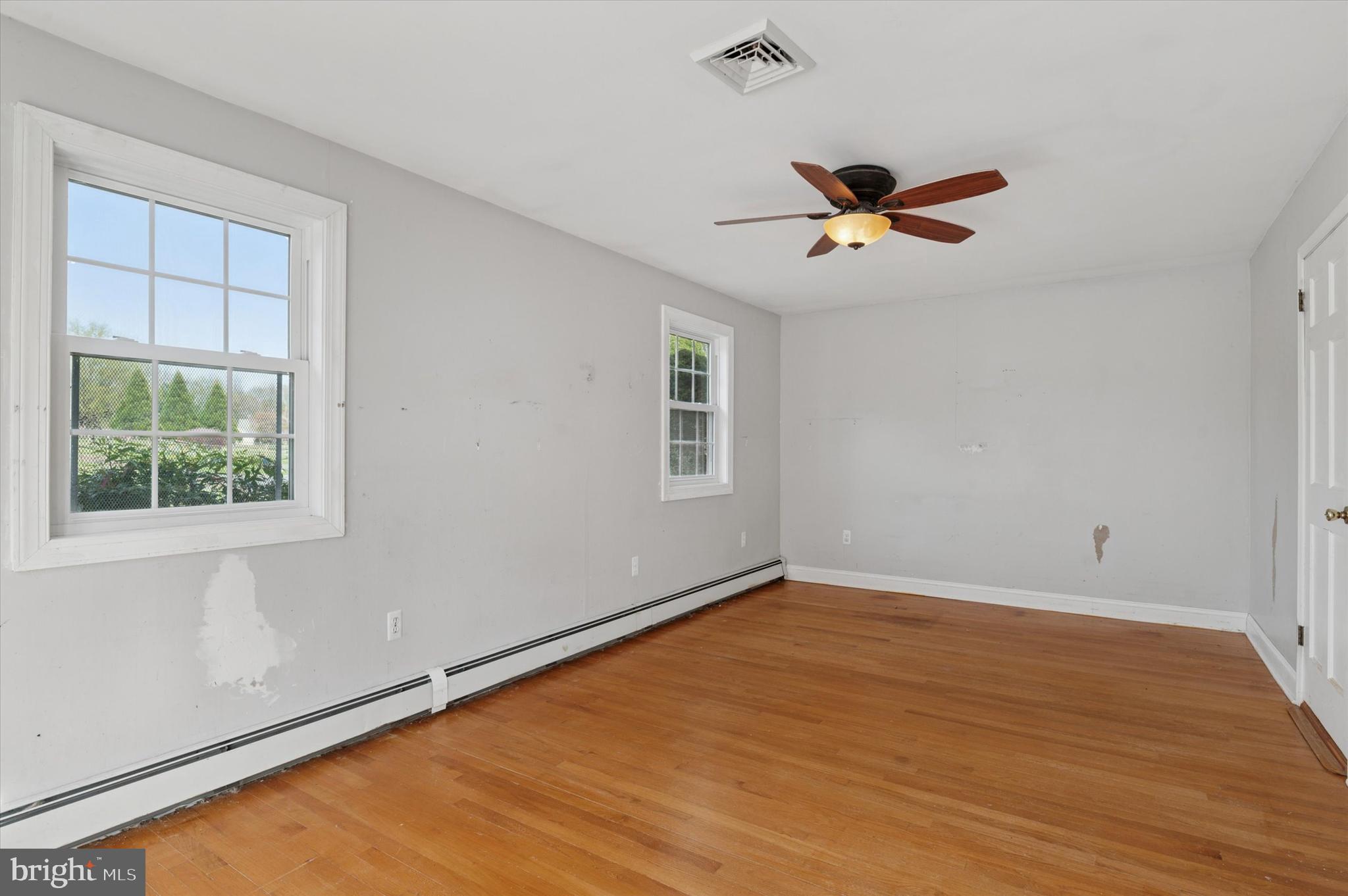 WALNUT GLEN - Residential