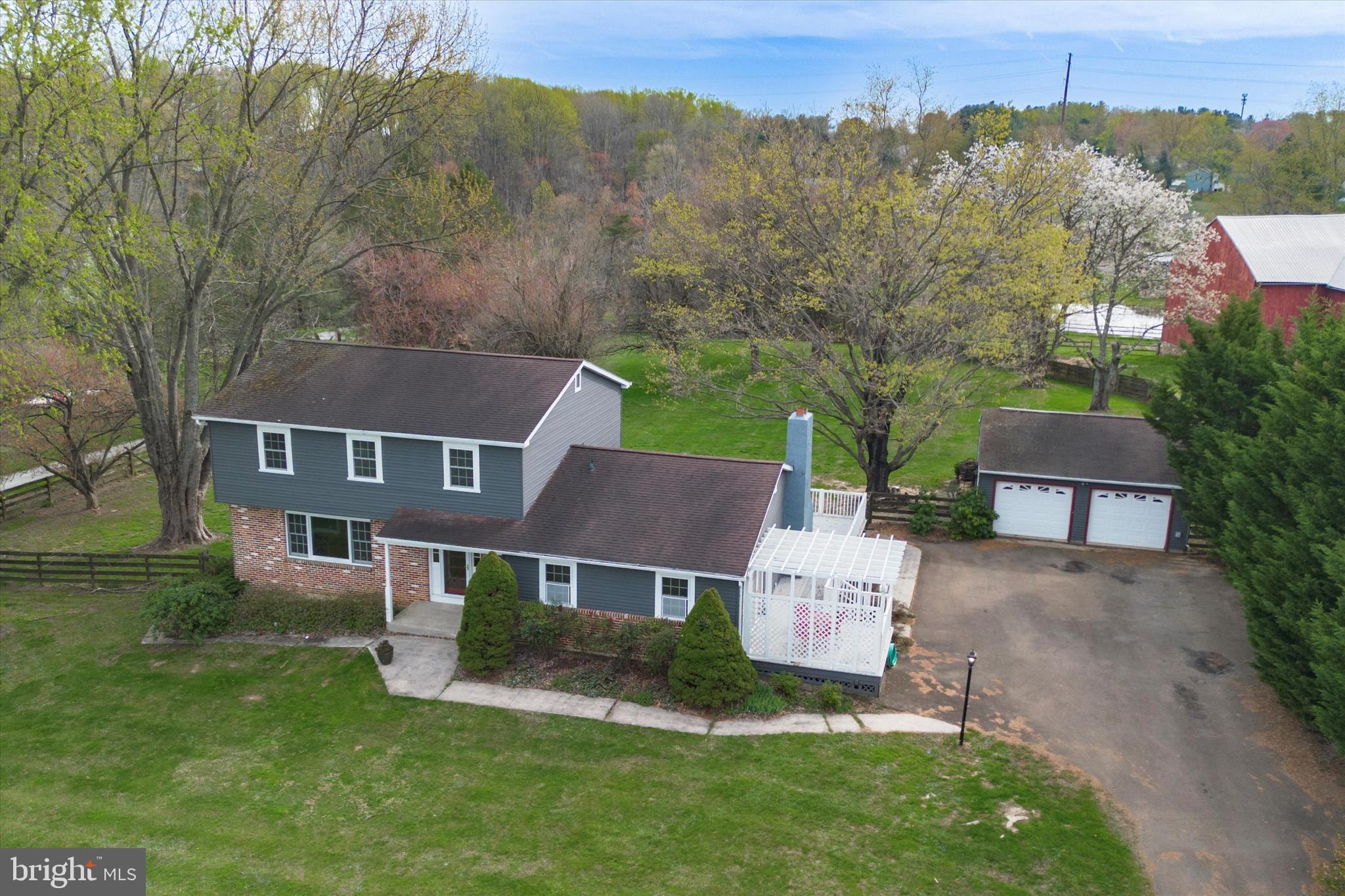 WALNUT GLEN - Residential