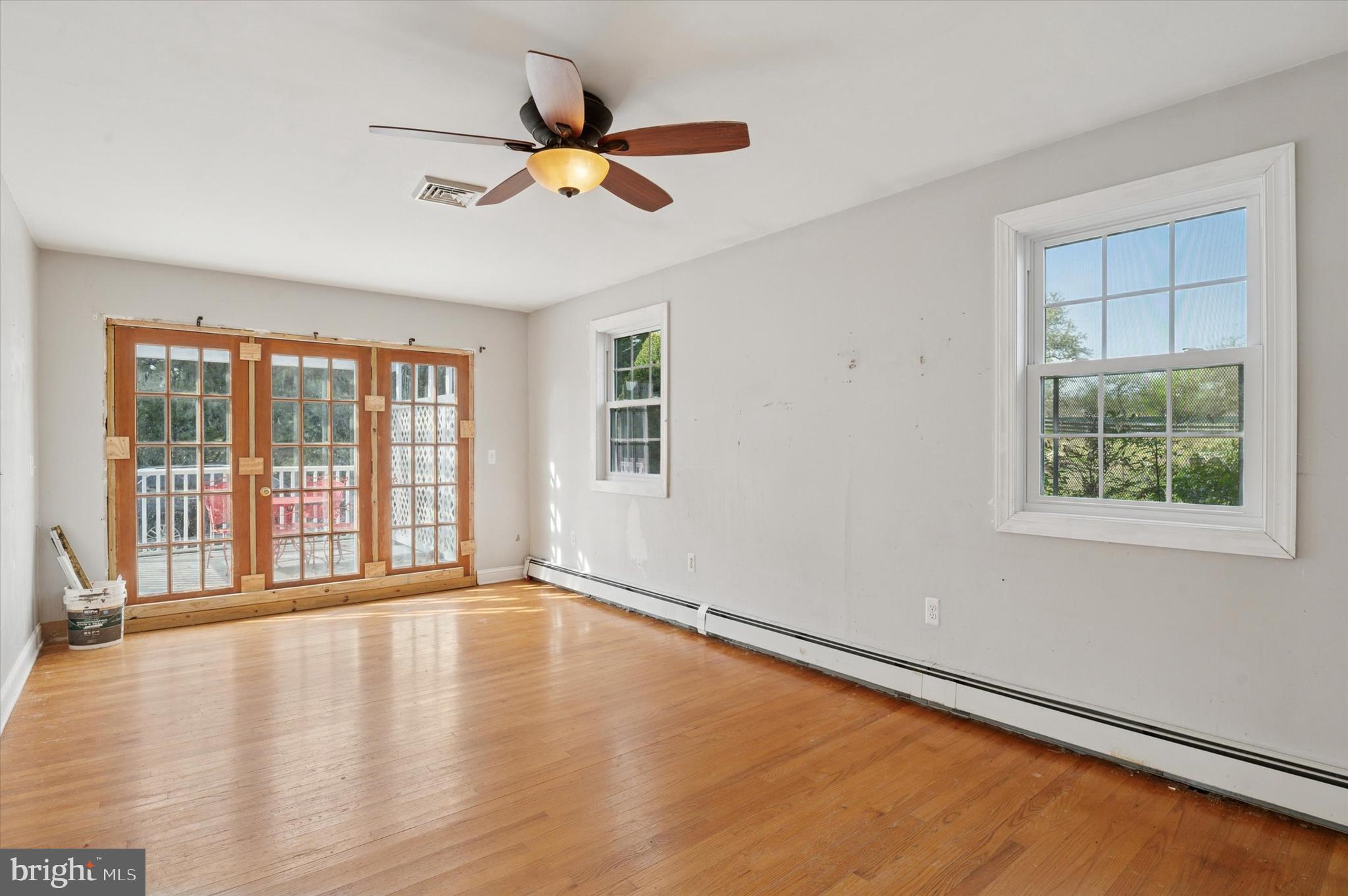 WALNUT GLEN - Residential