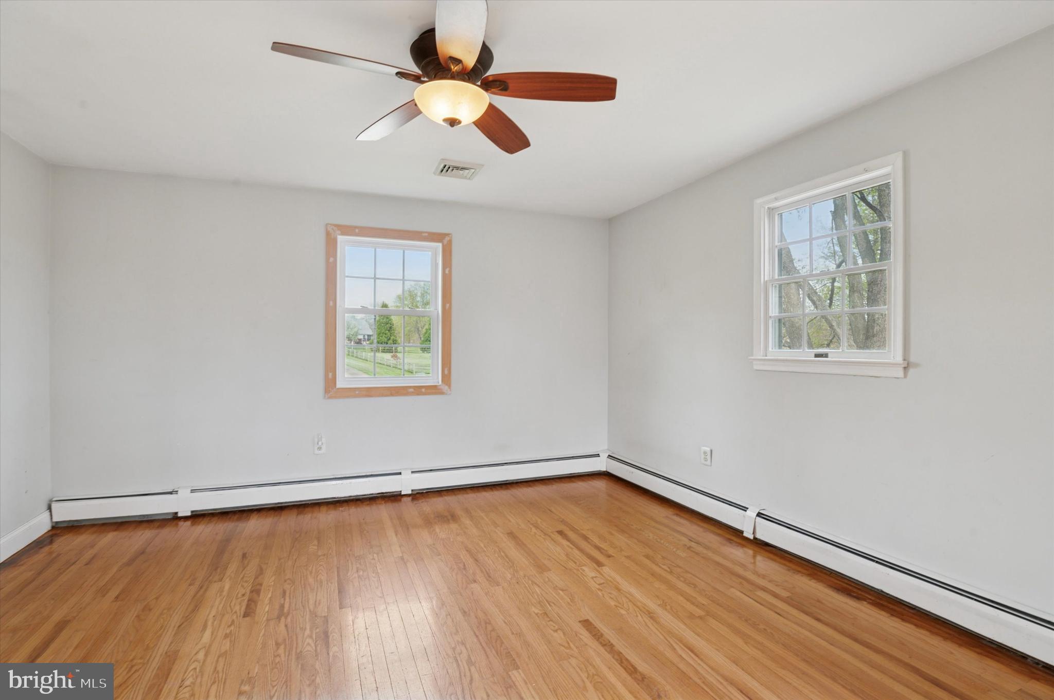 WALNUT GLEN - Residential