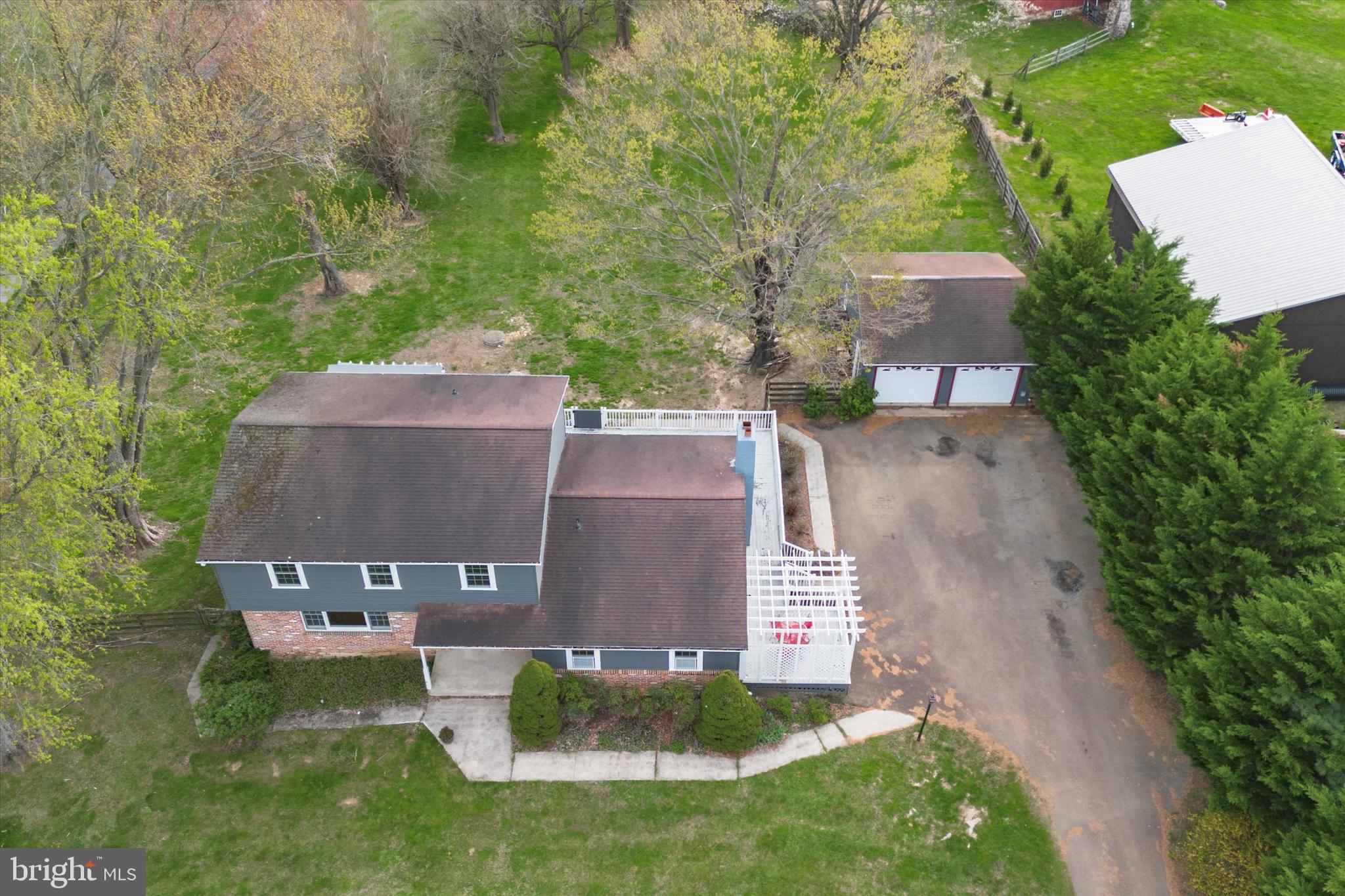 WALNUT GLEN - Residential