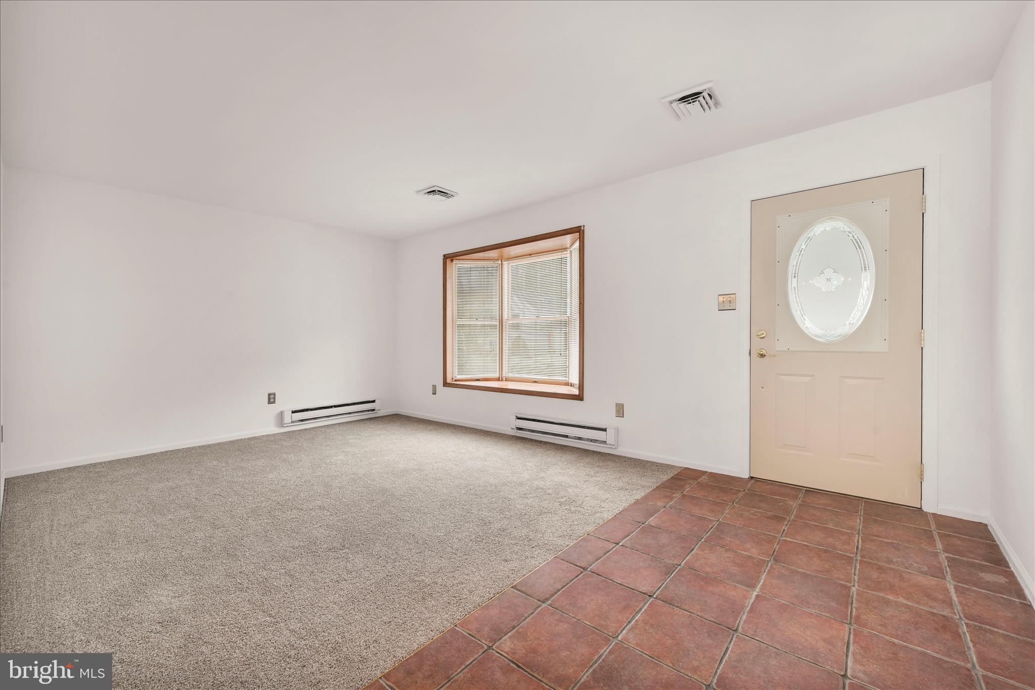 YORKTOWNE - Residential