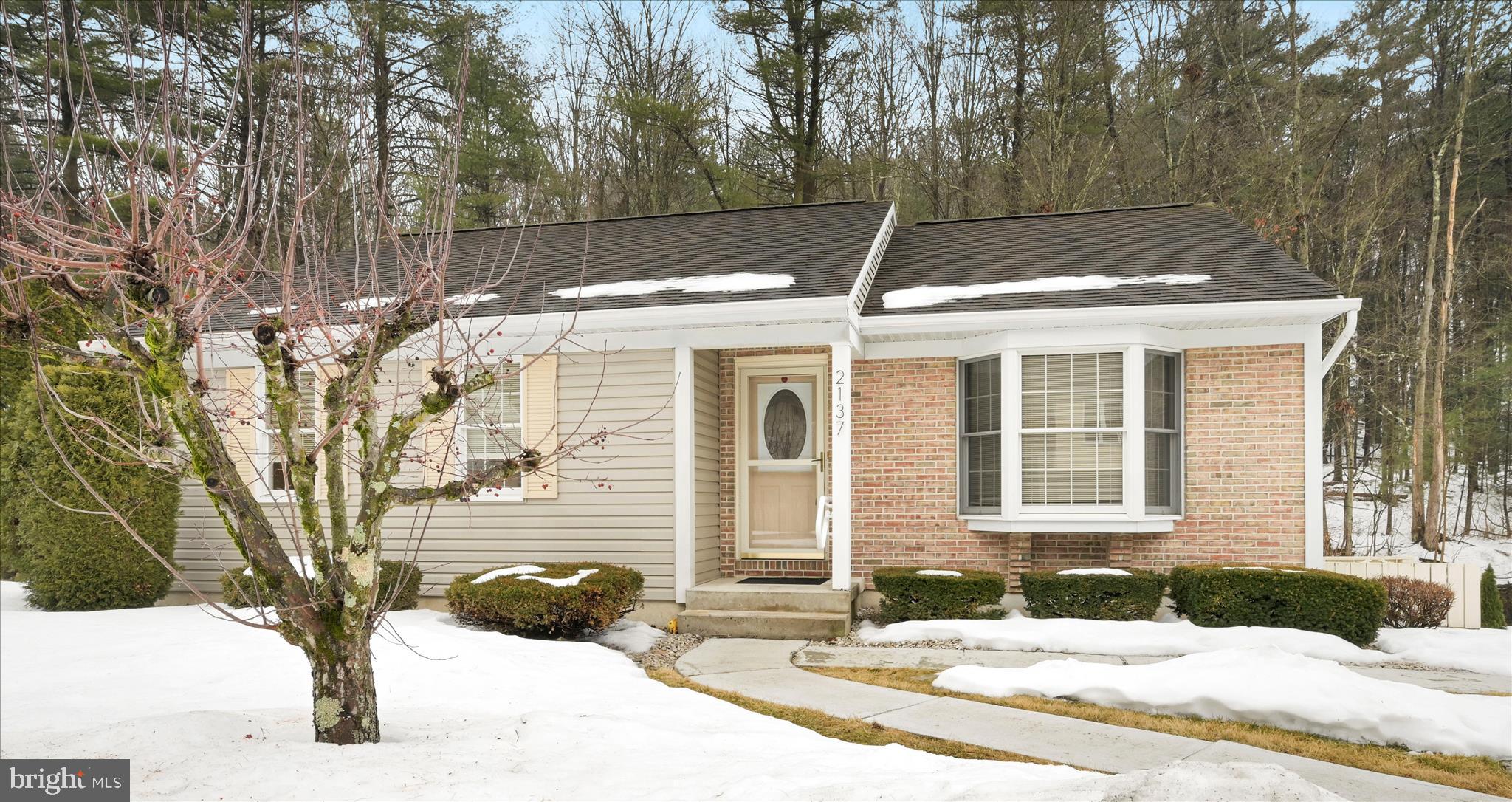 YORKTOWNE - Residential