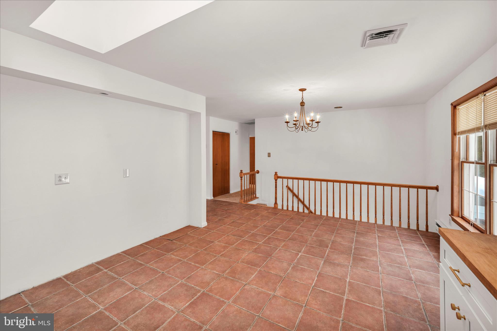 YORKTOWNE - Residential