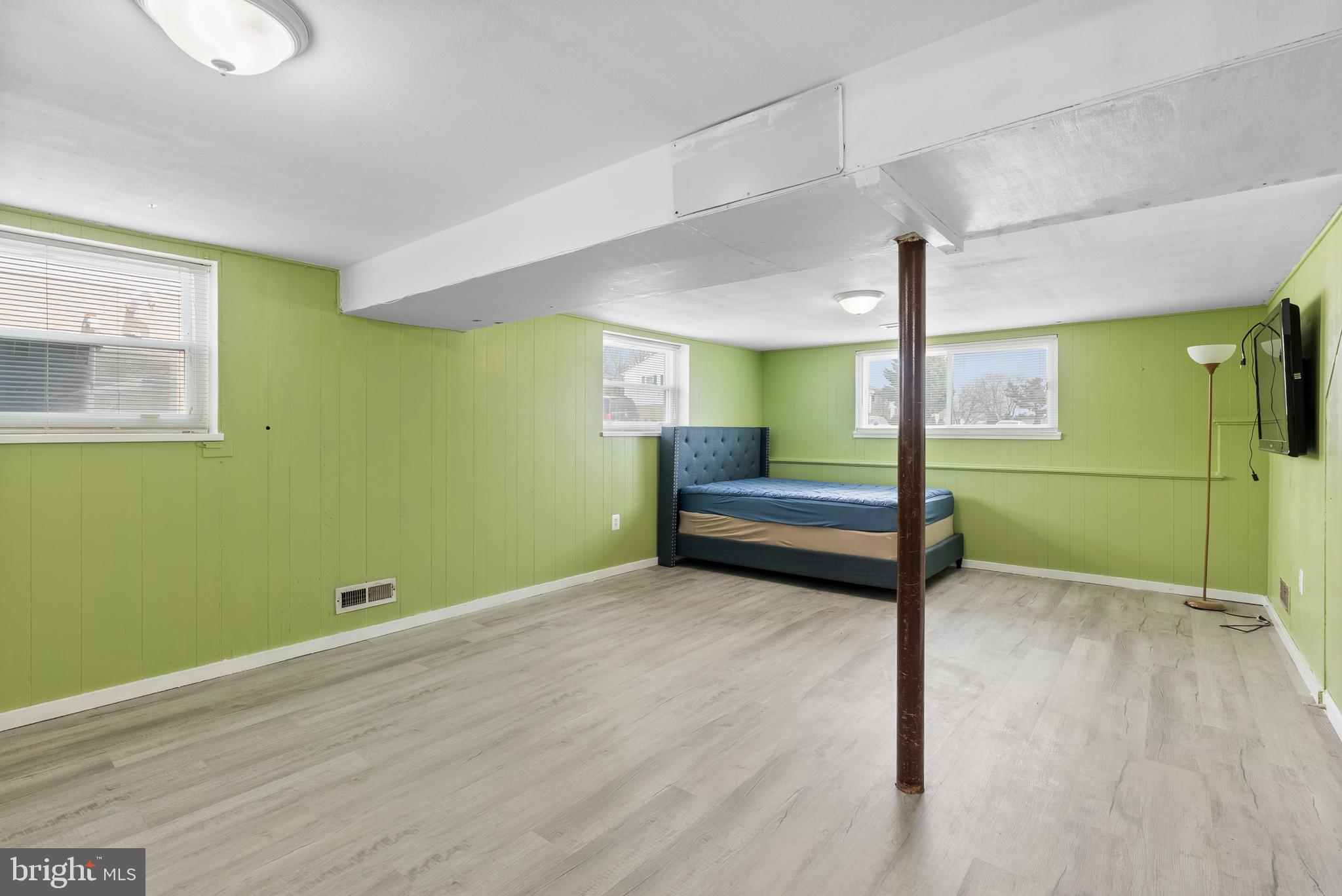 WESTVIEW PARK - Residential