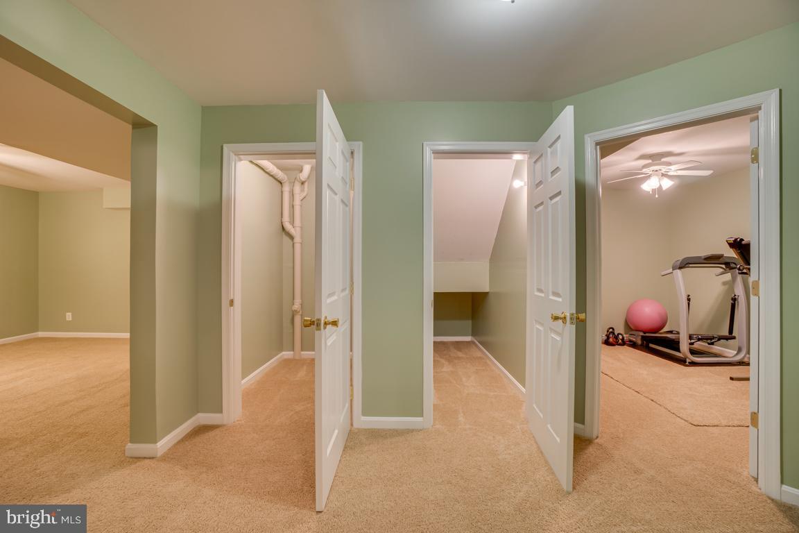 ASHLEIGH PARK - Residential