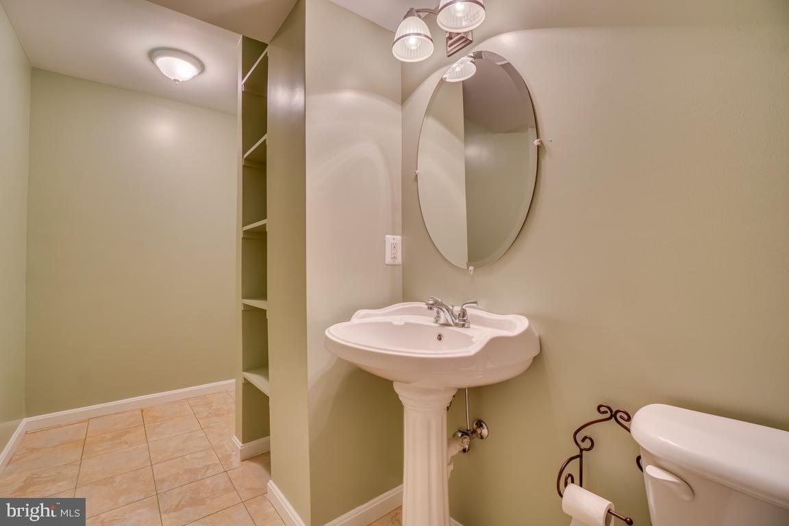 ASHLEIGH PARK - Residential