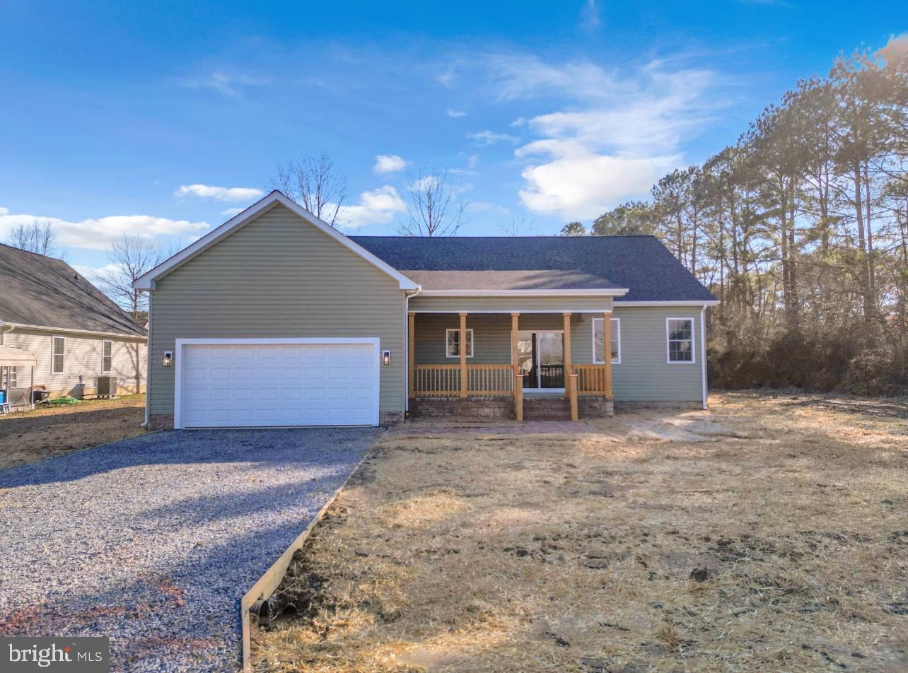 THE CROSSINGS AT EAST NEW MARKET - Residential