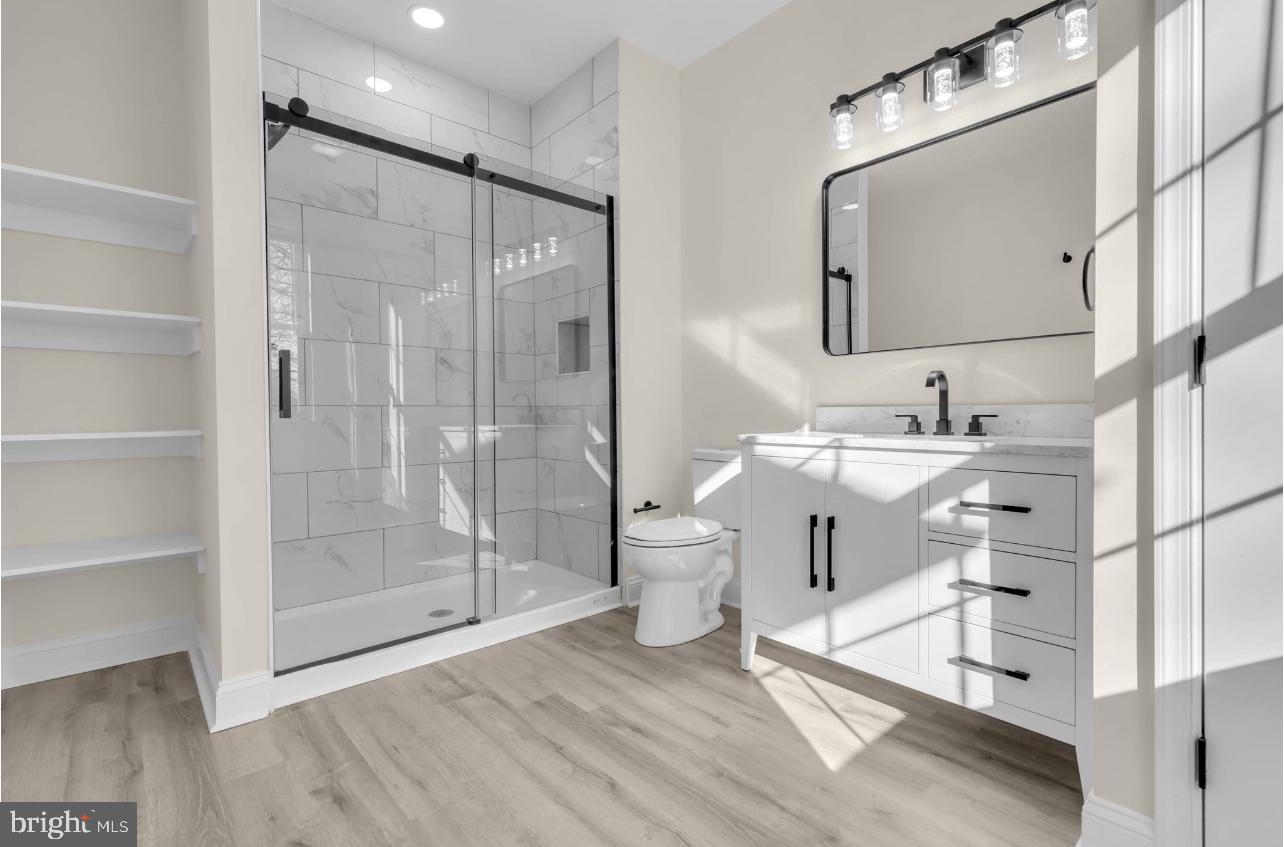 THE CROSSINGS AT EAST NEW MARKET - Residential