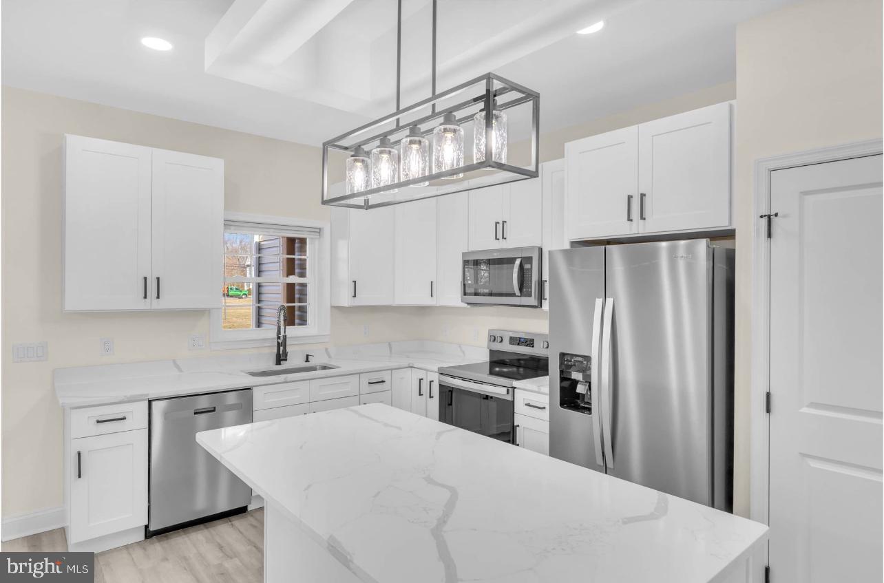 THE CROSSINGS AT EAST NEW MARKET - Residential