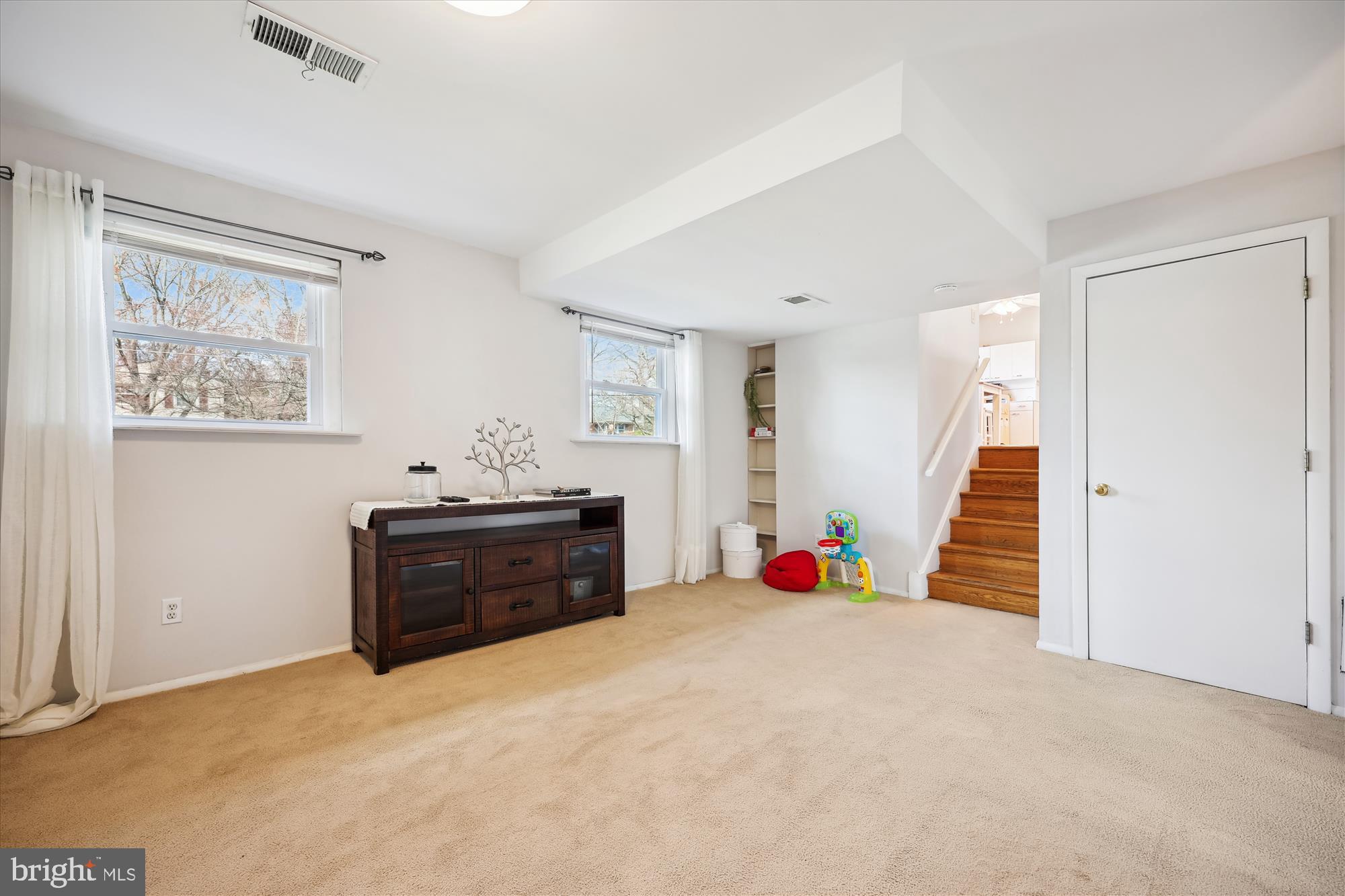 BEL PRE WOODS - Residential