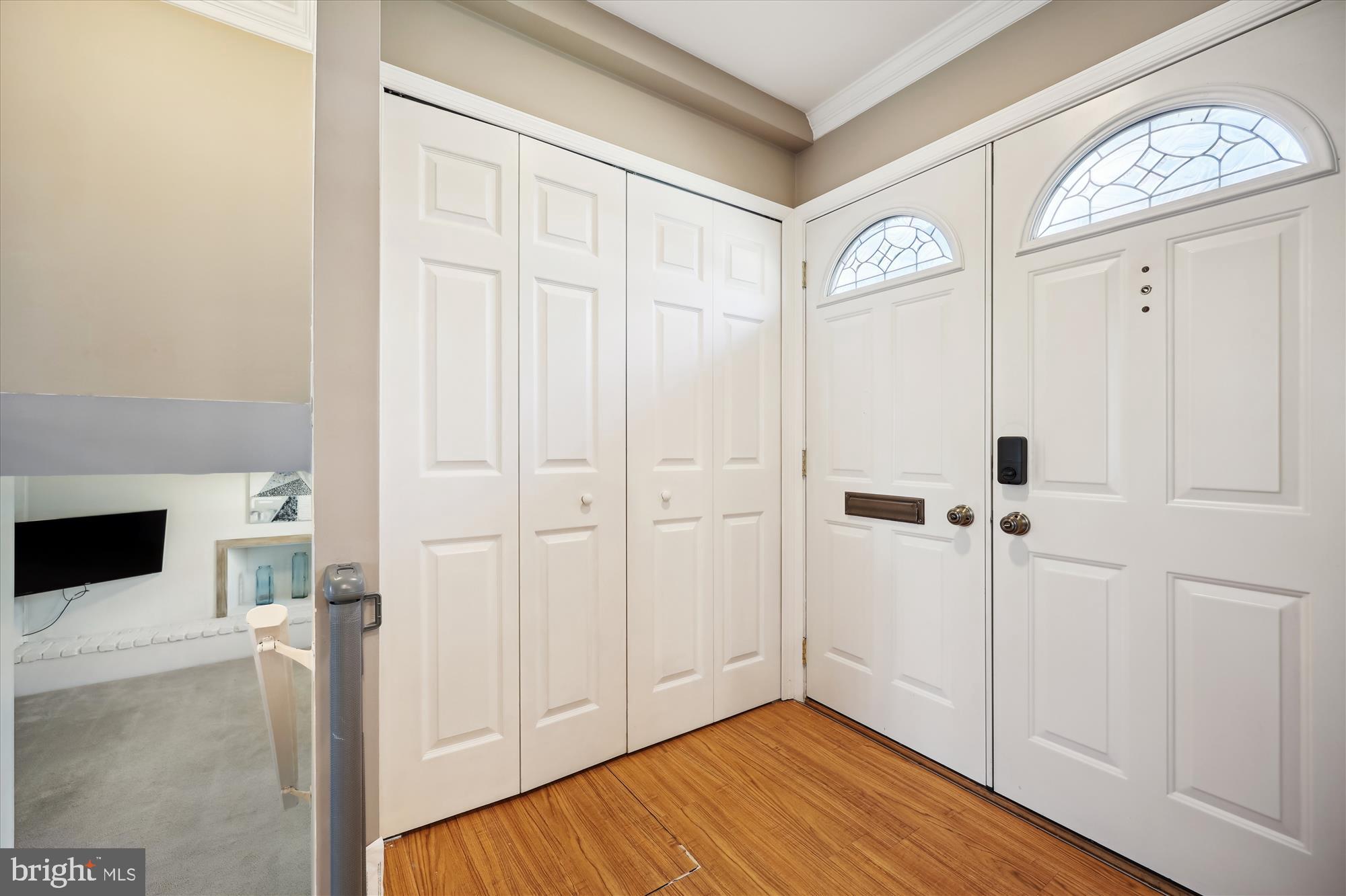 BEL PRE WOODS - Residential