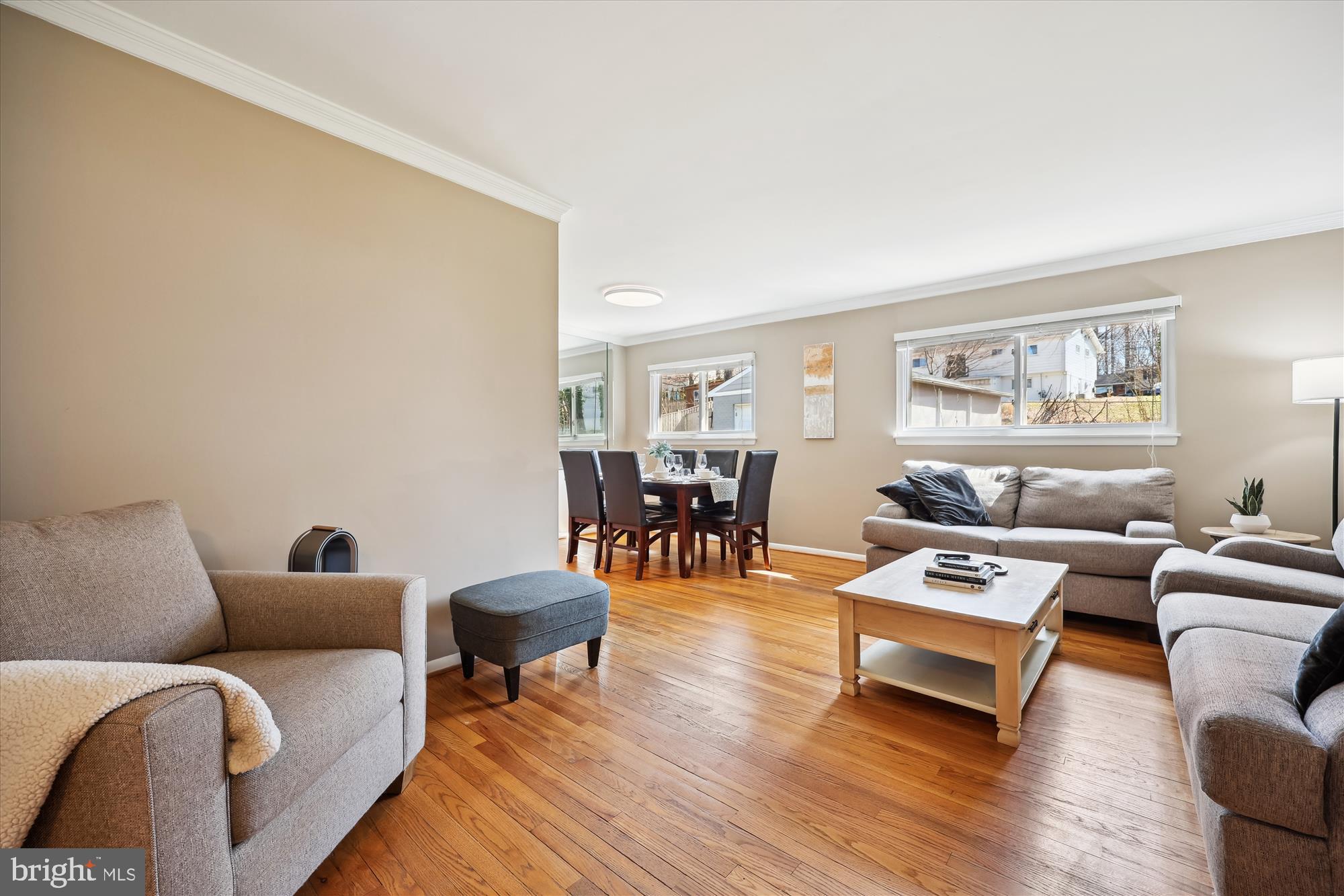 BEL PRE WOODS - Residential