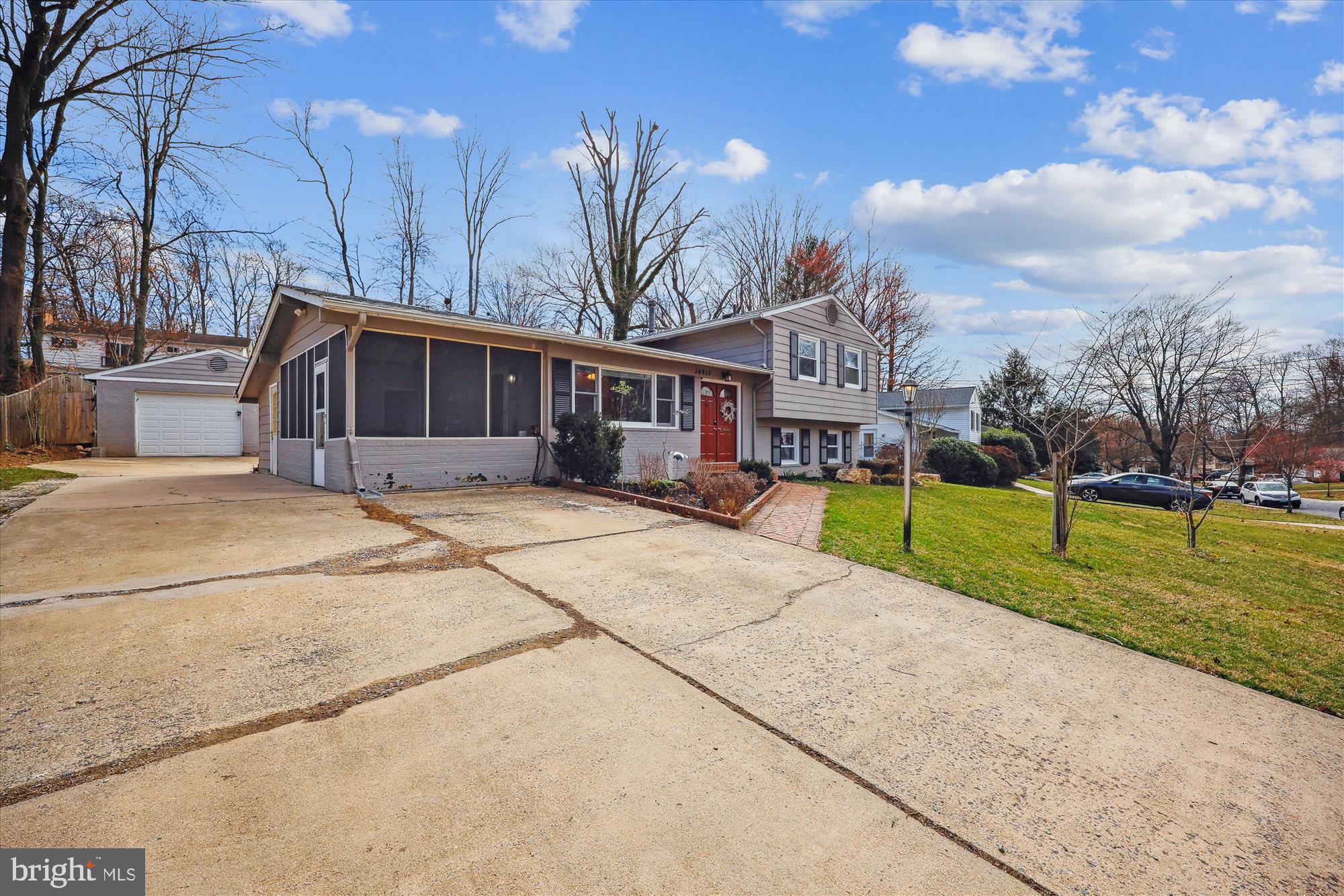 BEL PRE WOODS - Residential