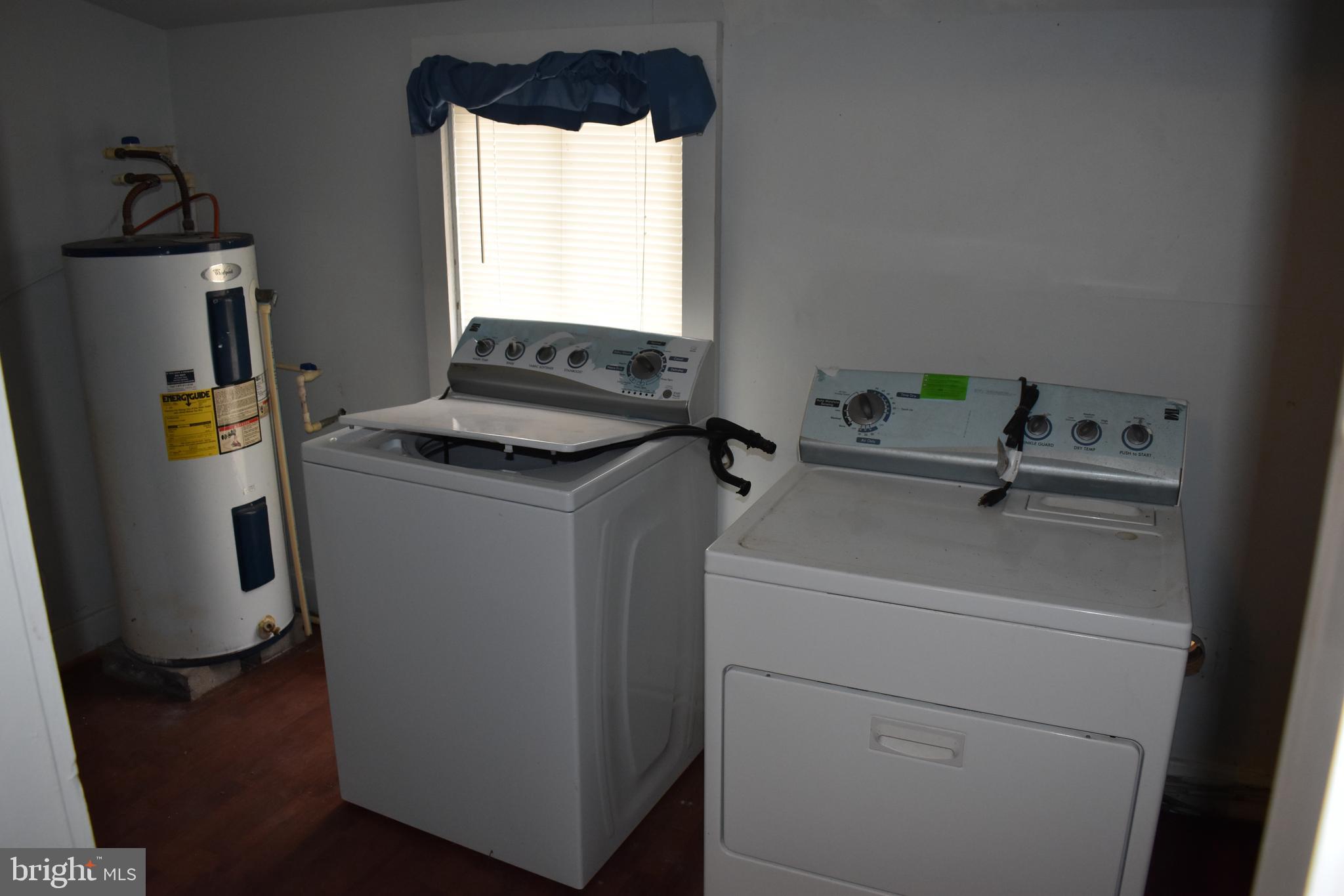 HISTORIC DISTRICT - WEST END - Residential