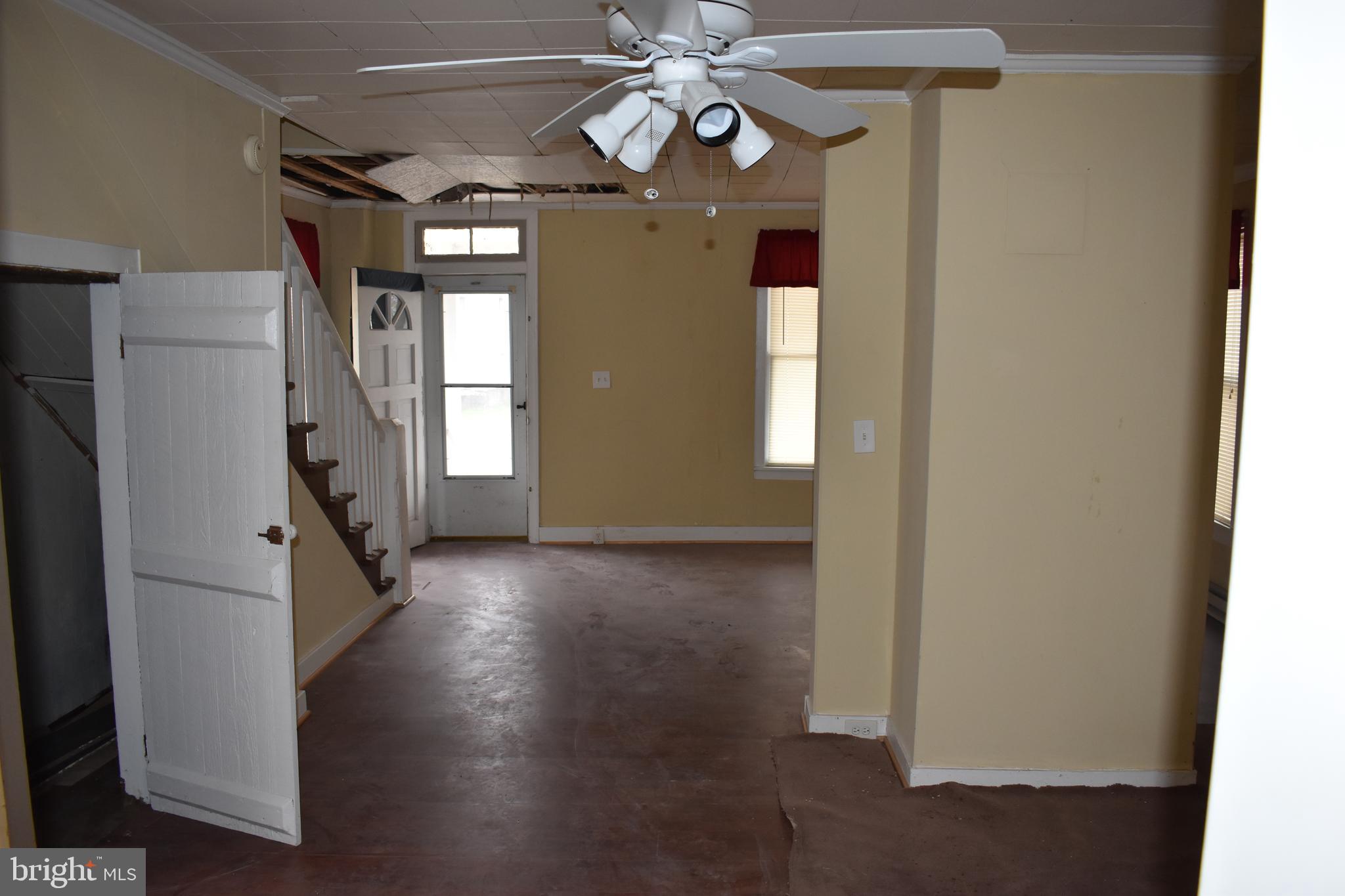 HISTORIC DISTRICT - WEST END - Residential