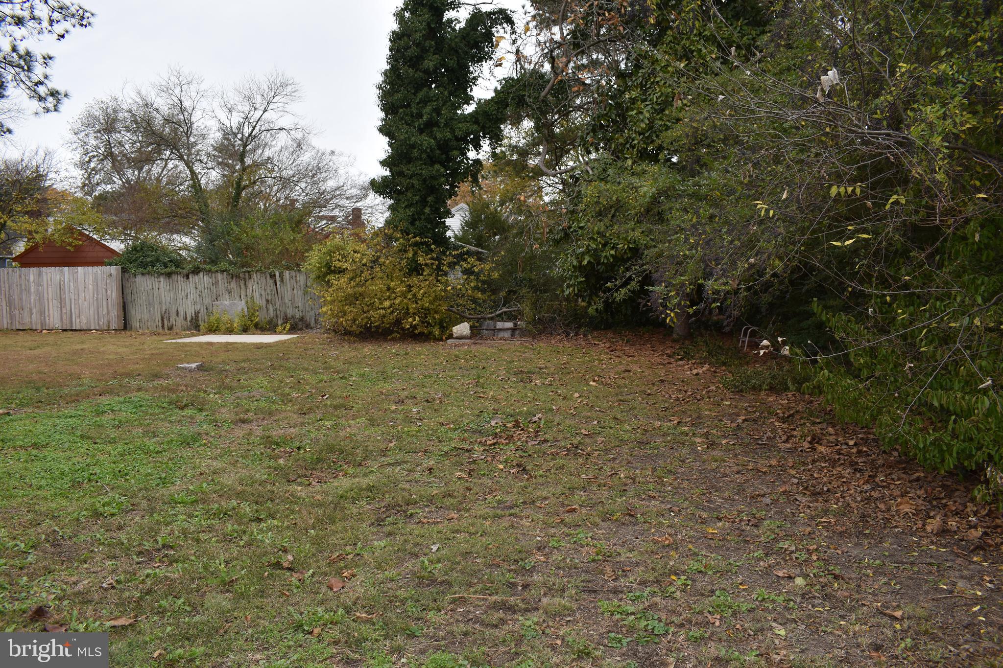 HISTORIC DISTRICT - WEST END - Residential