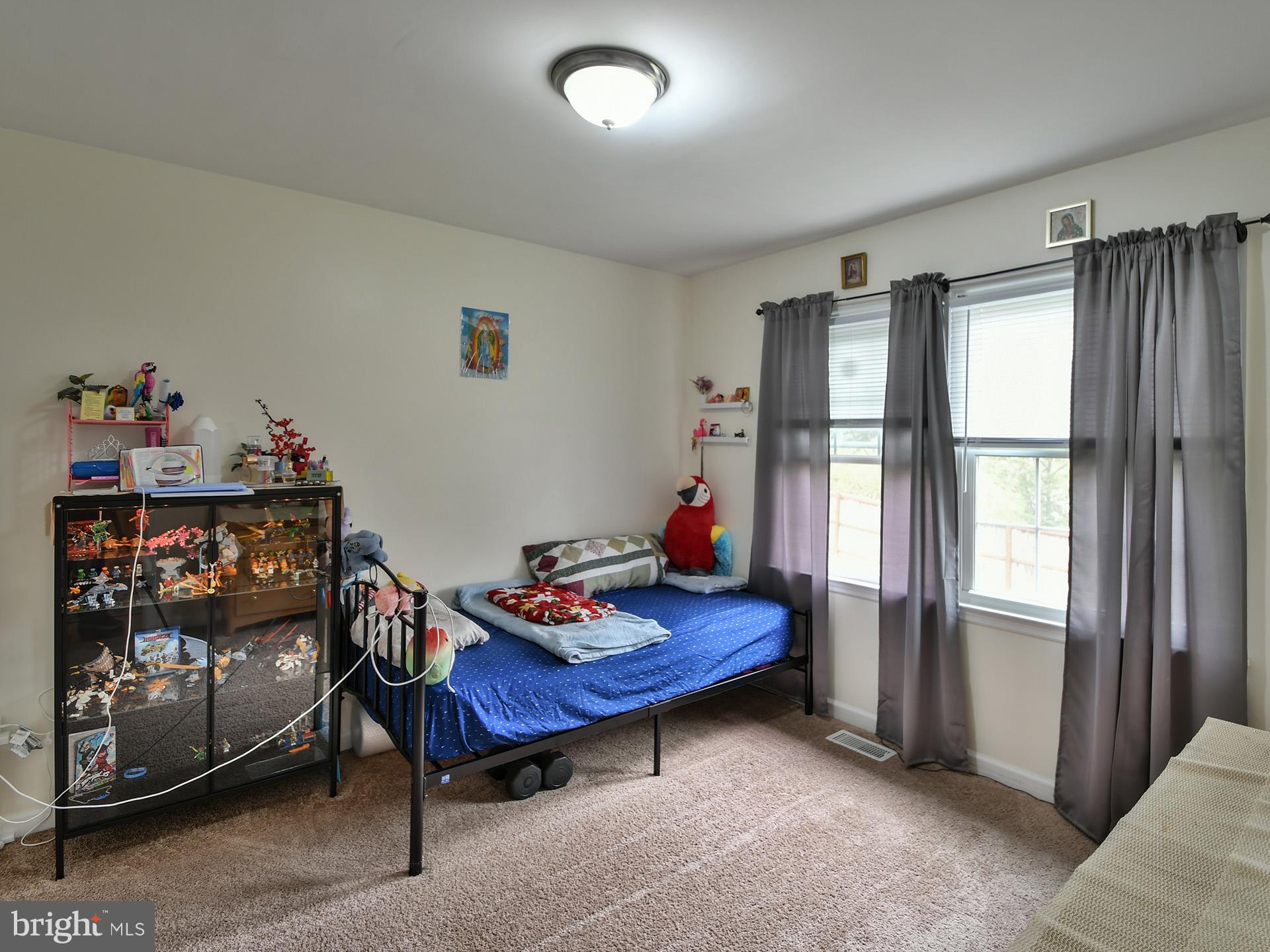 WEST FAIRMOUNT - Residential