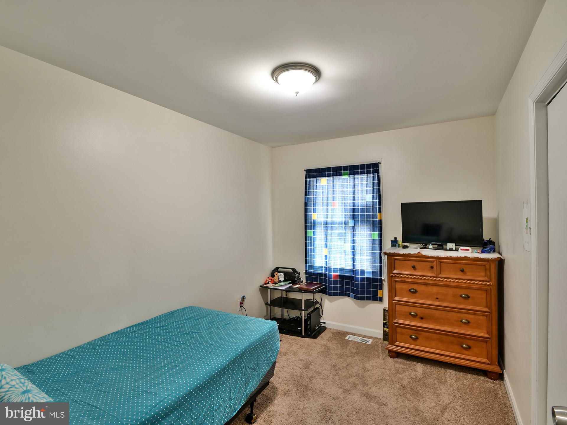 WEST FAIRMOUNT - Residential