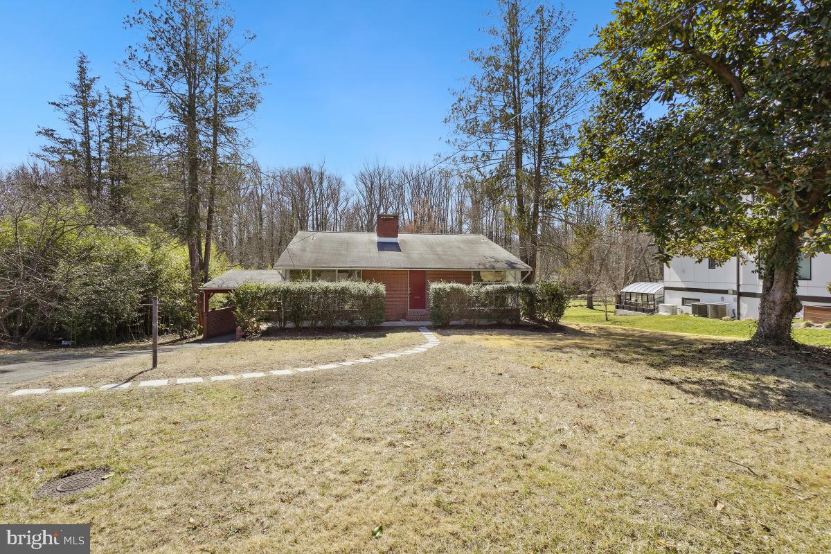 VALLEY BROOK - Residential