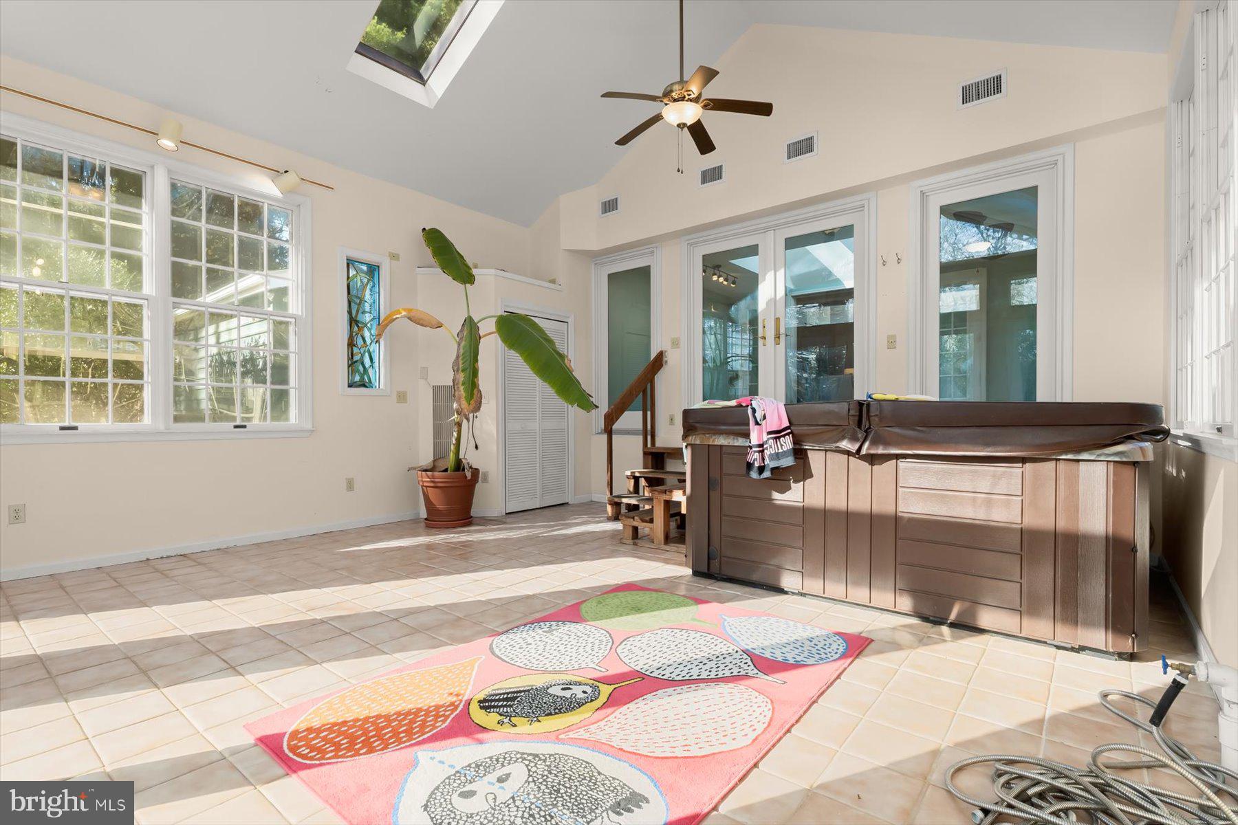 DAMASCUS OUTSIDE - Residential