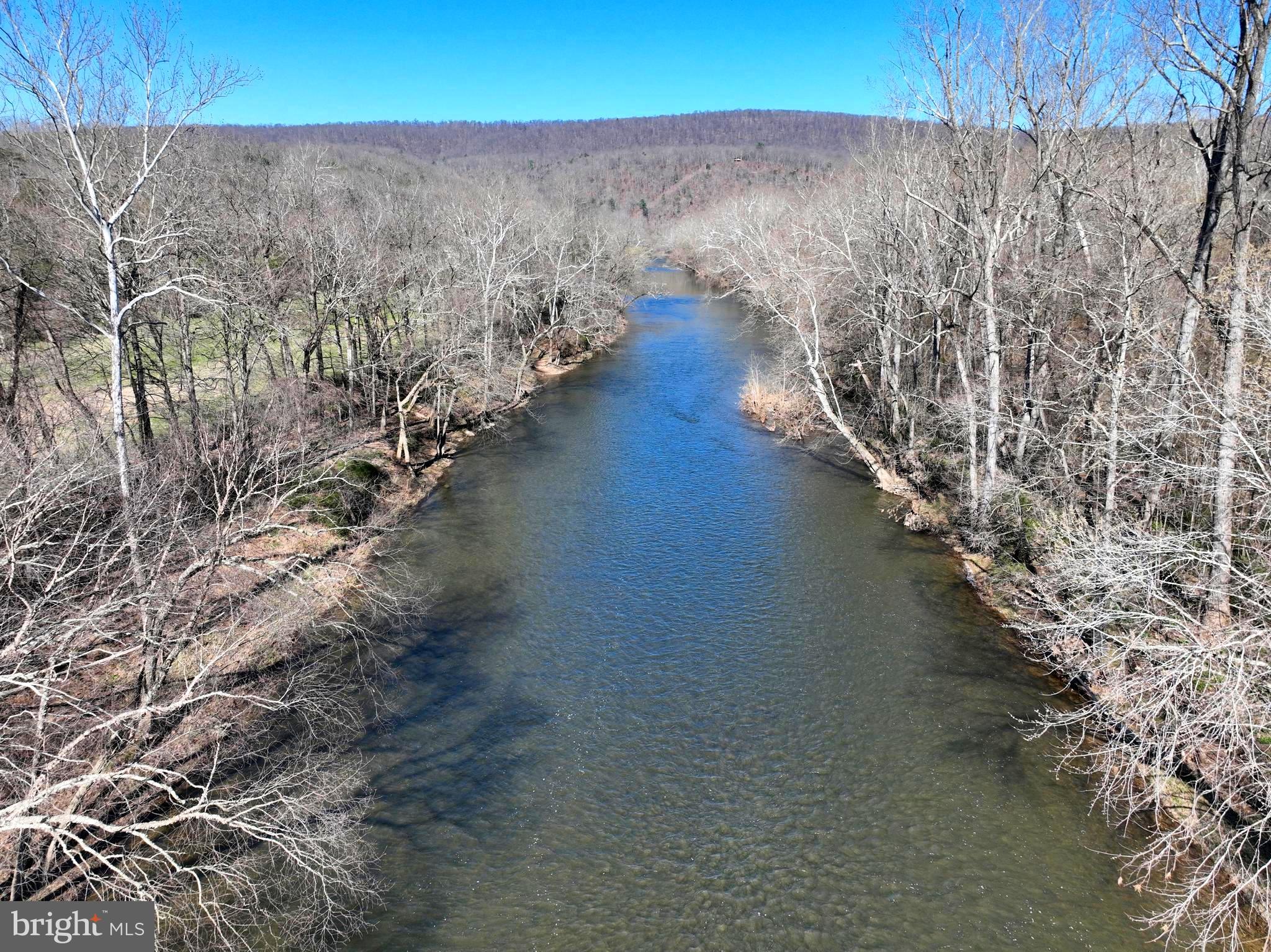 CACAPON HILLS - Land