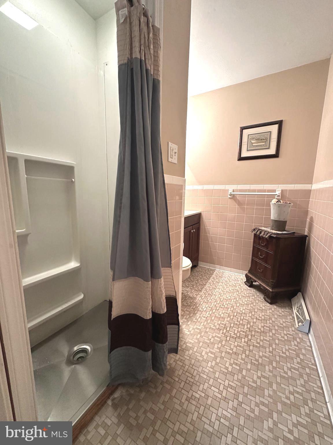 BELLEVUE ESTATES - Residential