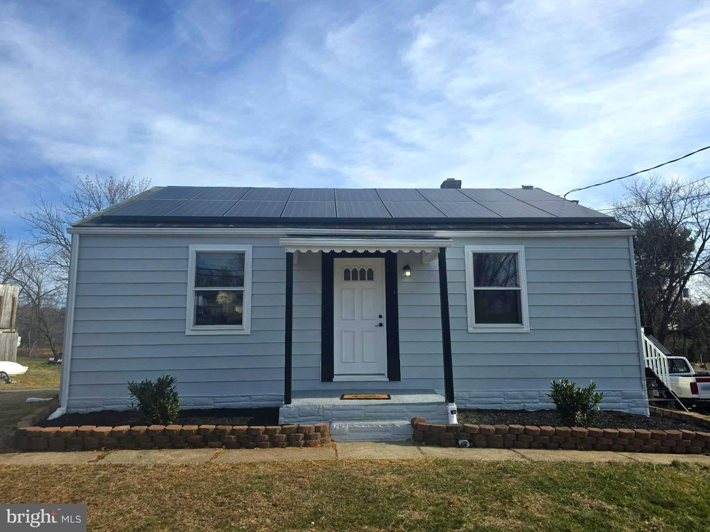 Photo of 1196 N State Street, POTTSTOWN, PA 19464 (MLS # PAMC2165302)