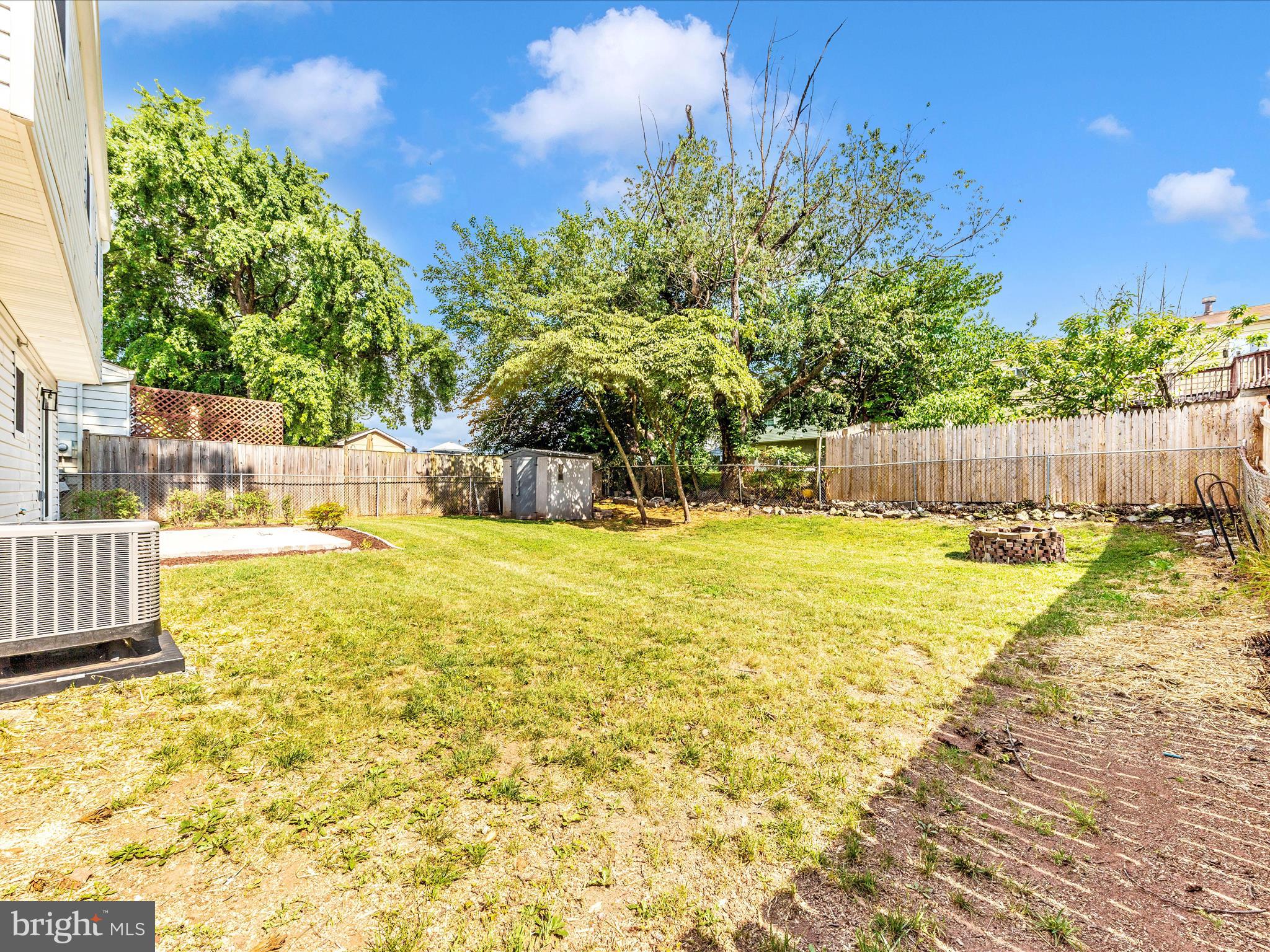 HILCREST ORCHARDS - Residential