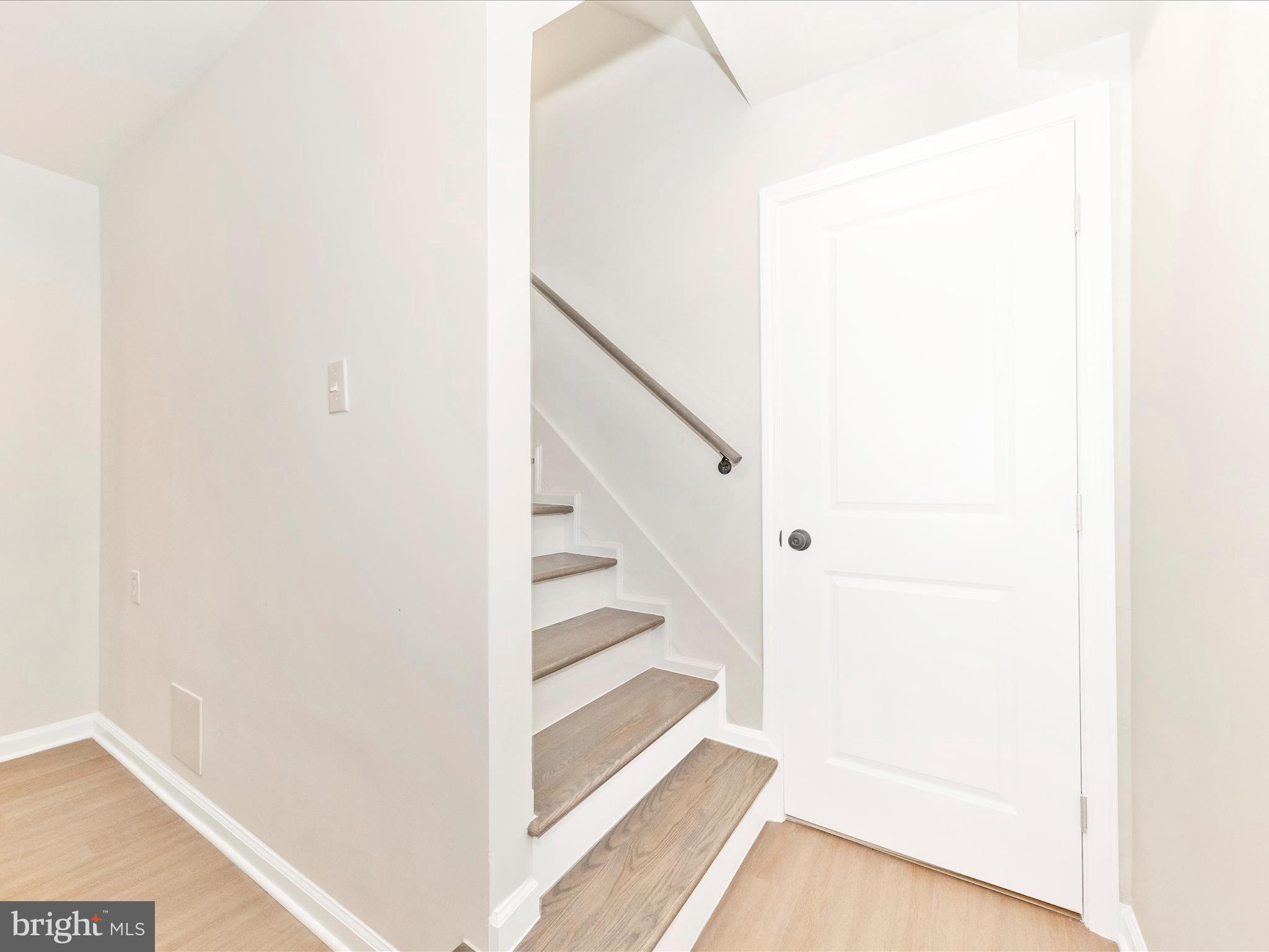 HILCREST ORCHARDS - Residential