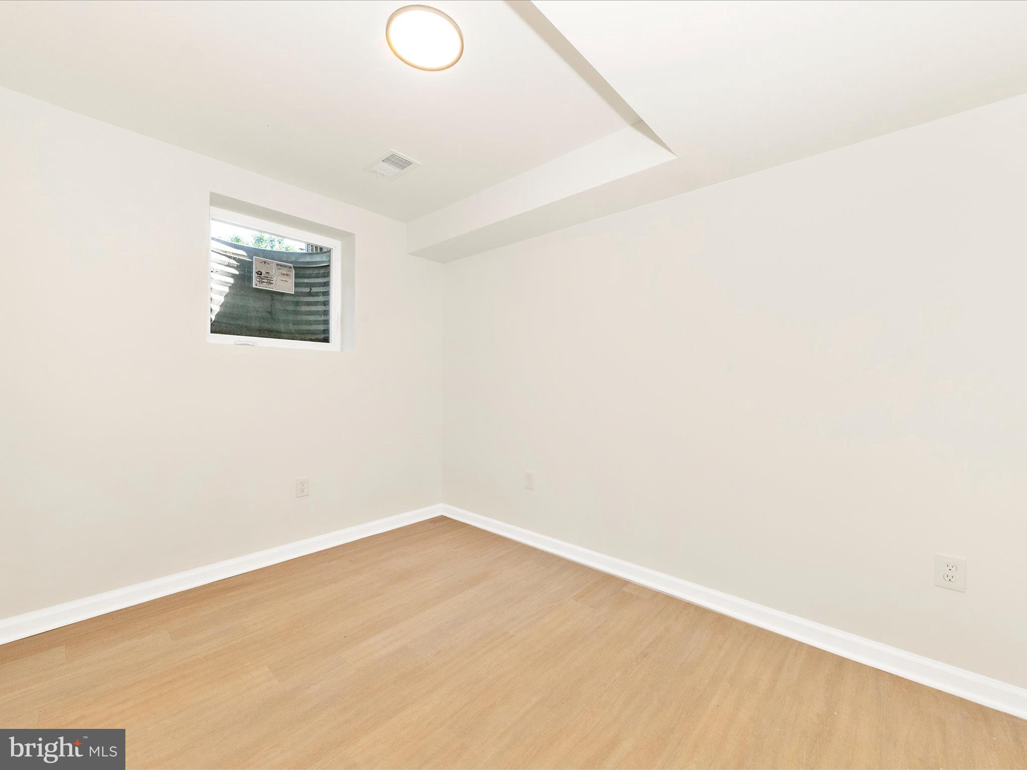 HILCREST ORCHARDS - Residential