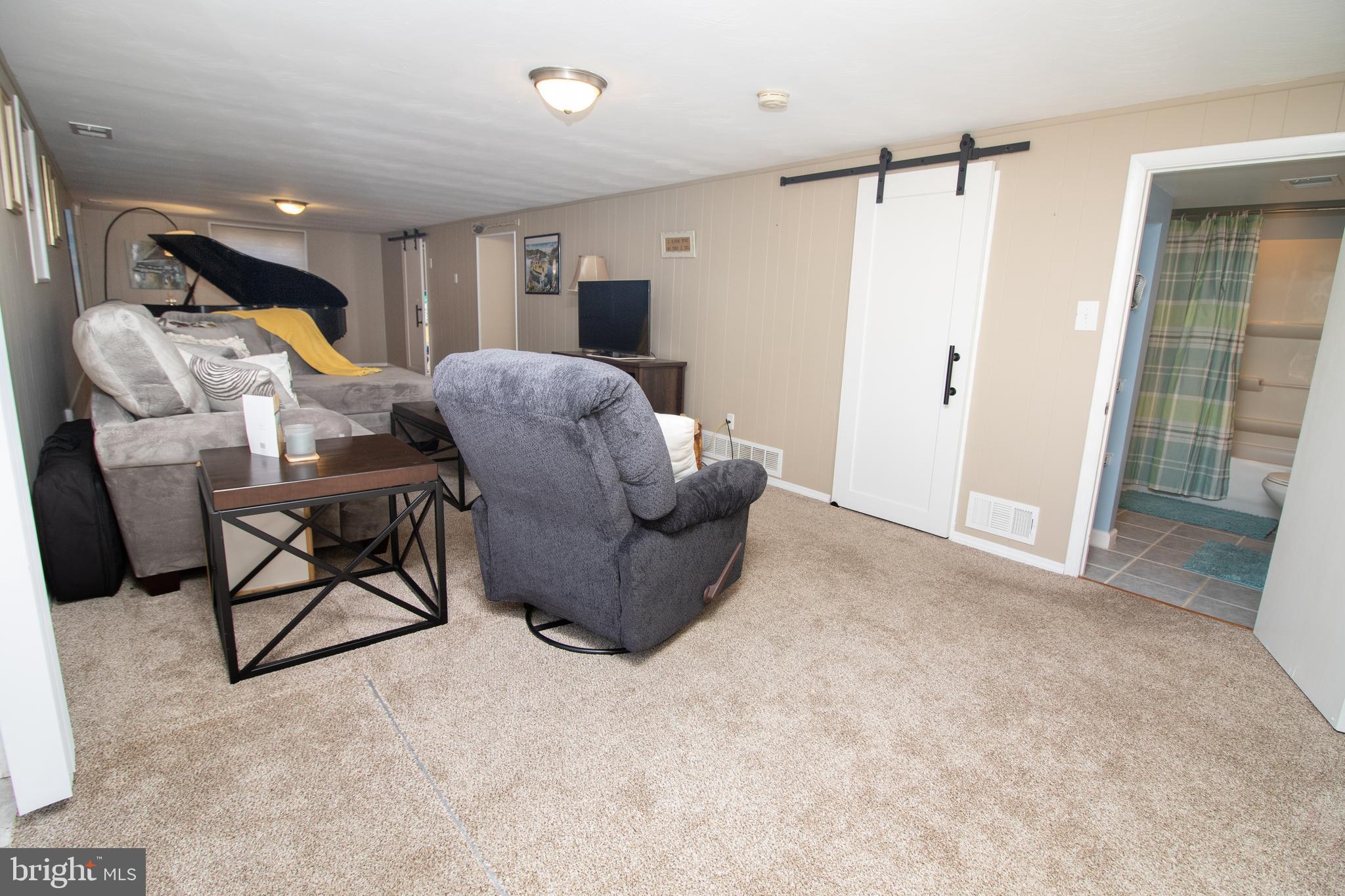 TWIN RIDGE - Residential