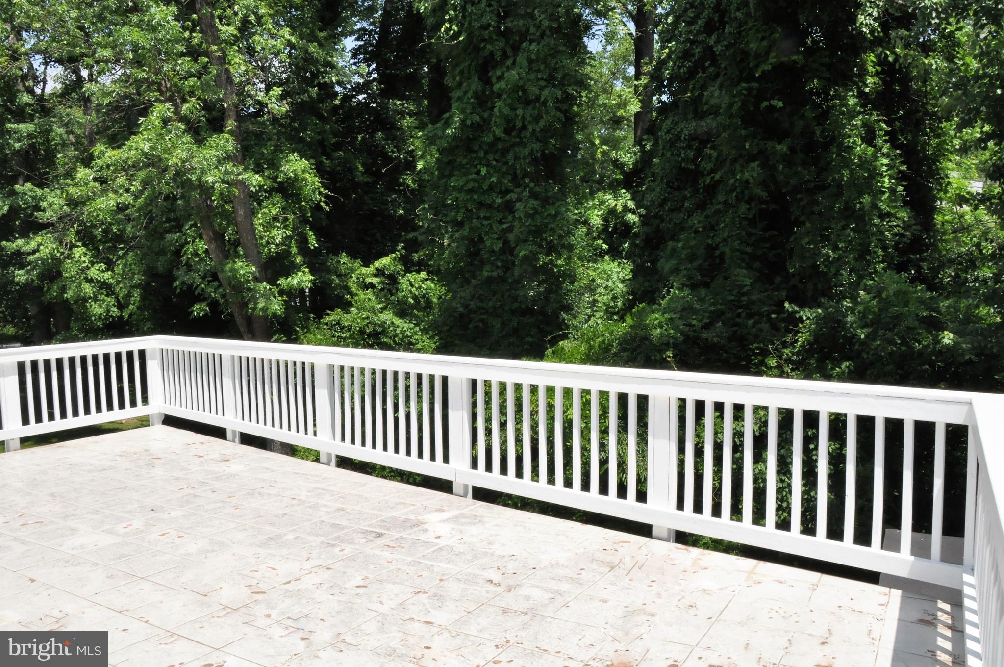 VALLEY BROOK - Residential