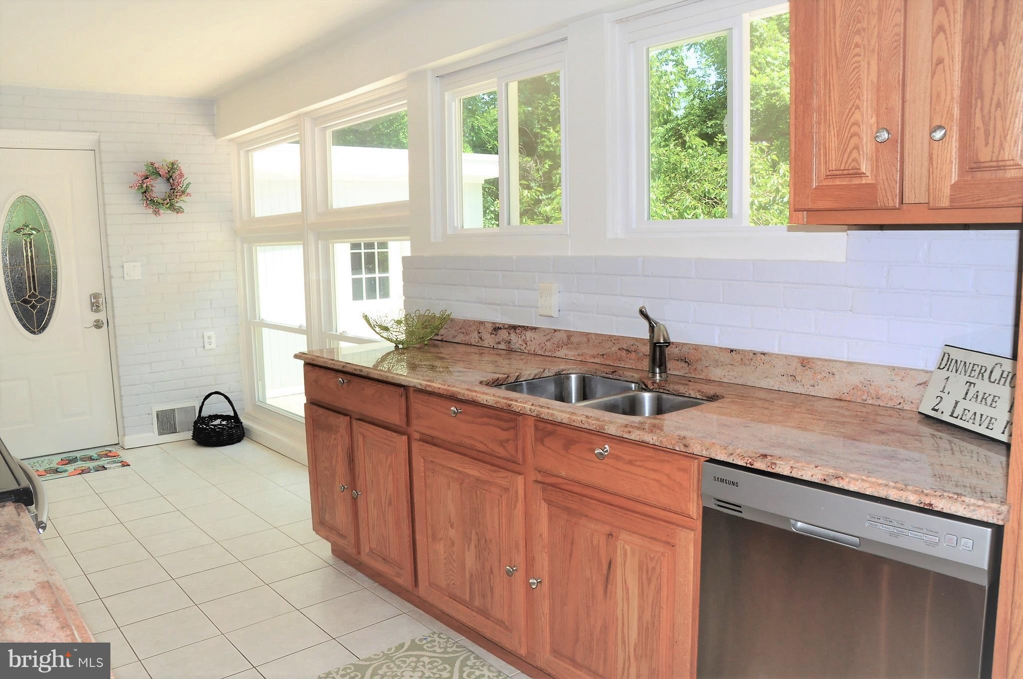 VALLEY BROOK - Residential