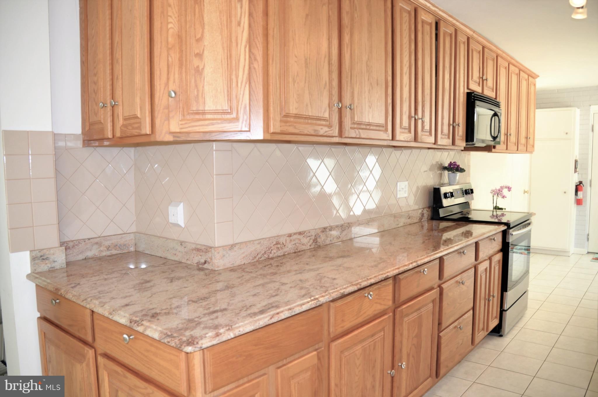 VALLEY BROOK - Residential