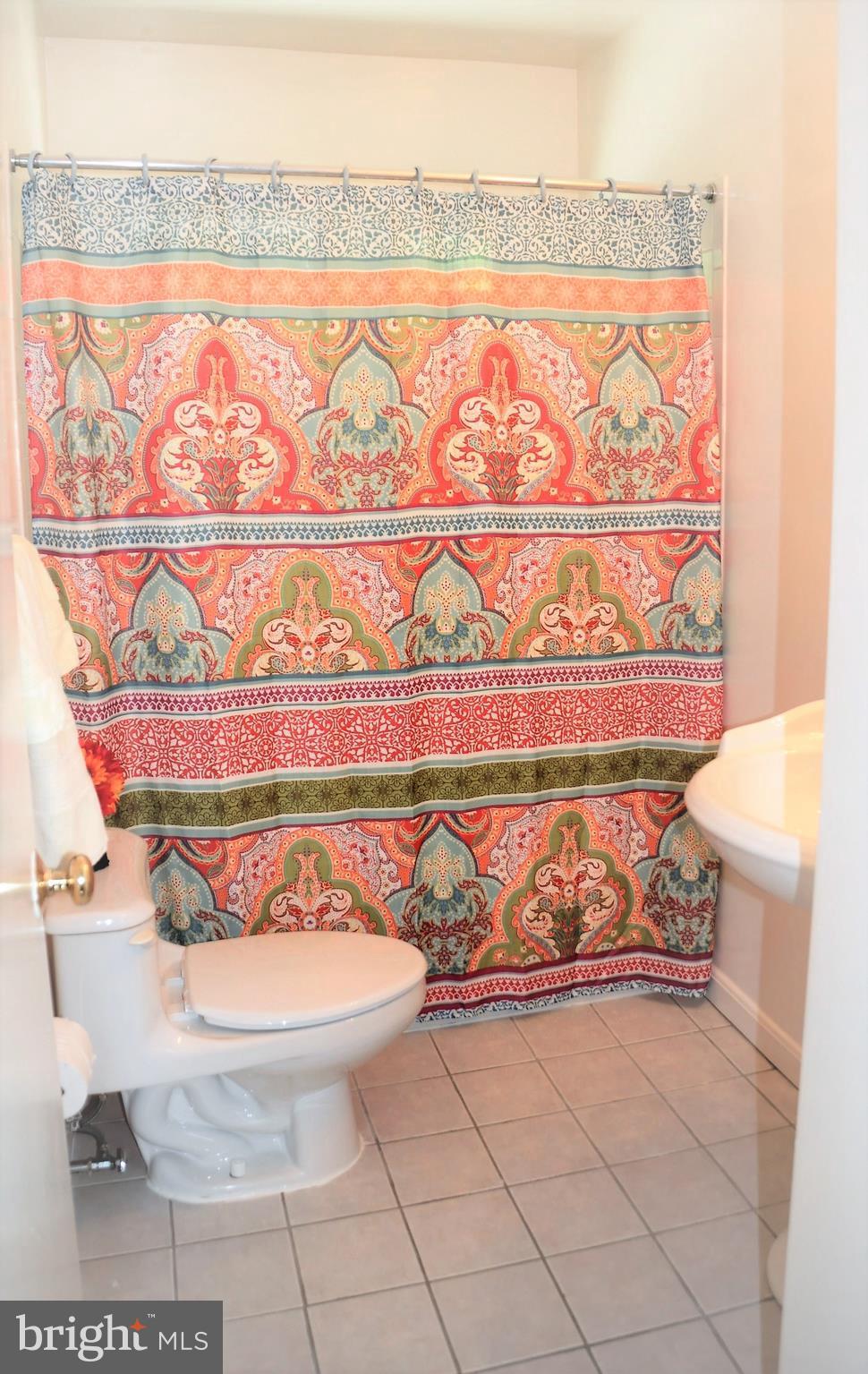 VALLEY BROOK - Residential