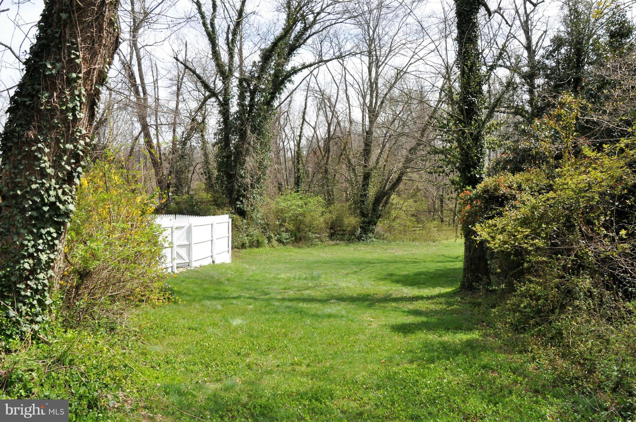 VALLEY BROOK - Residential