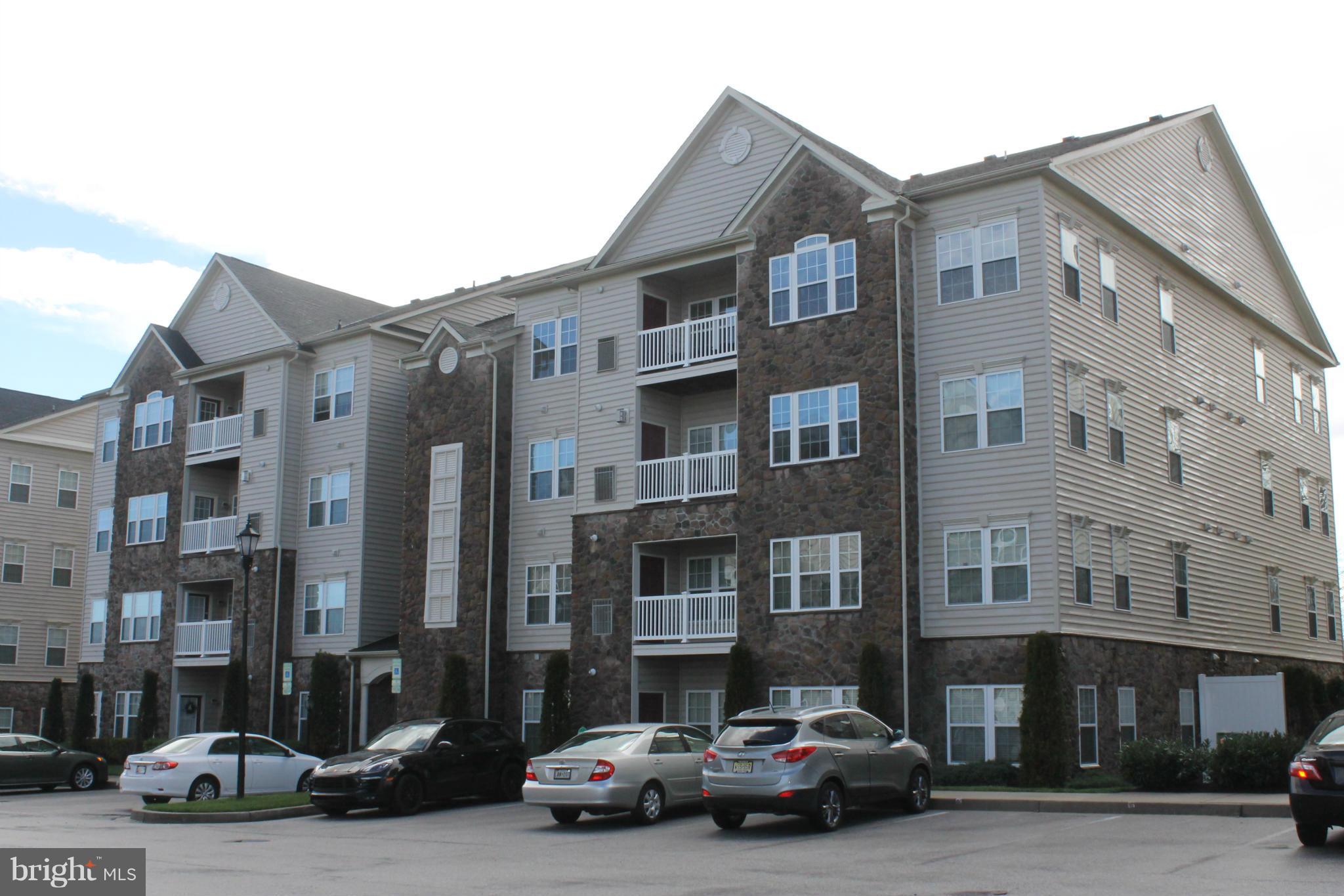 WAVERLY WOODS - Residential