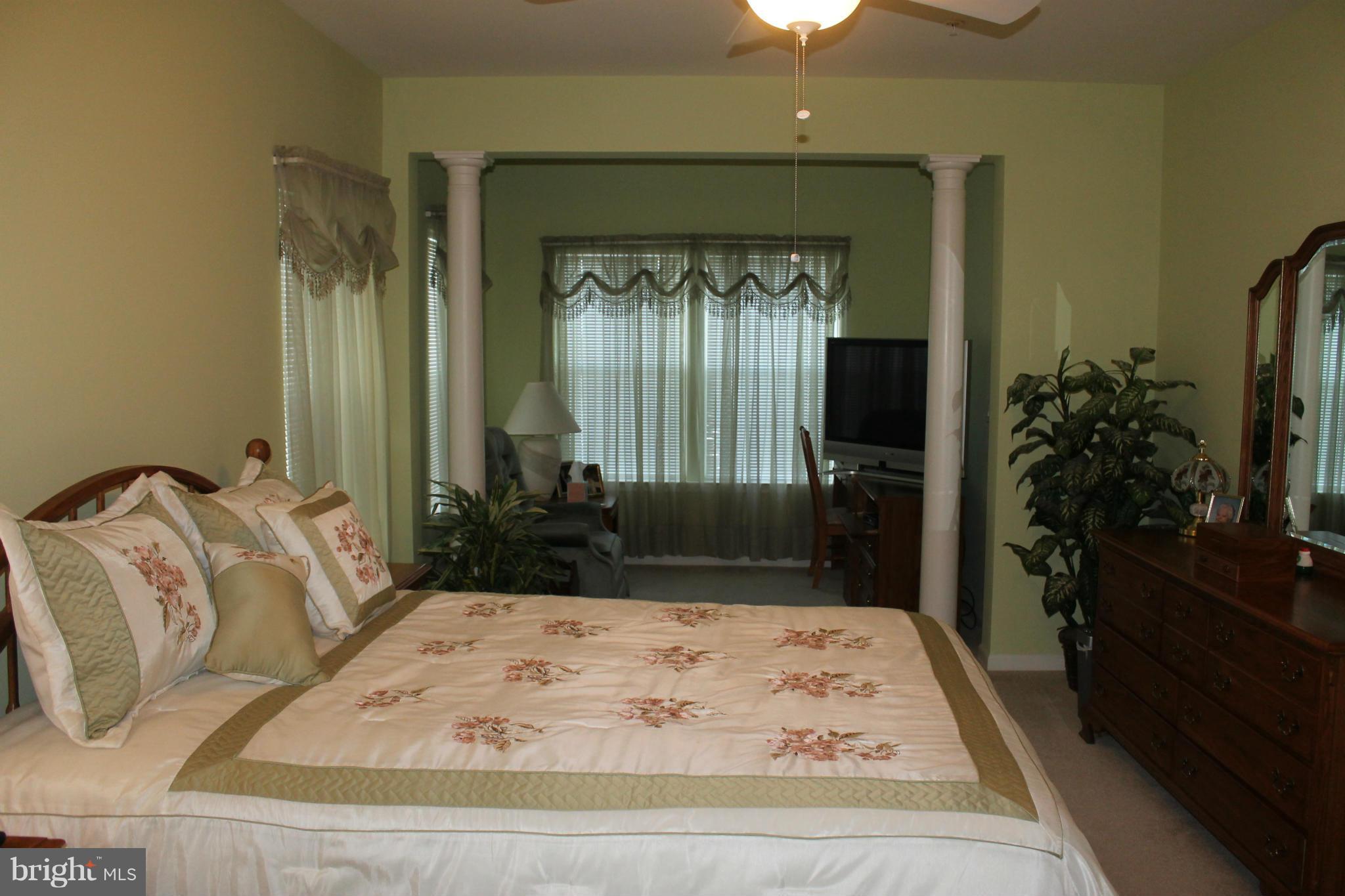 WAVERLY WOODS - Residential