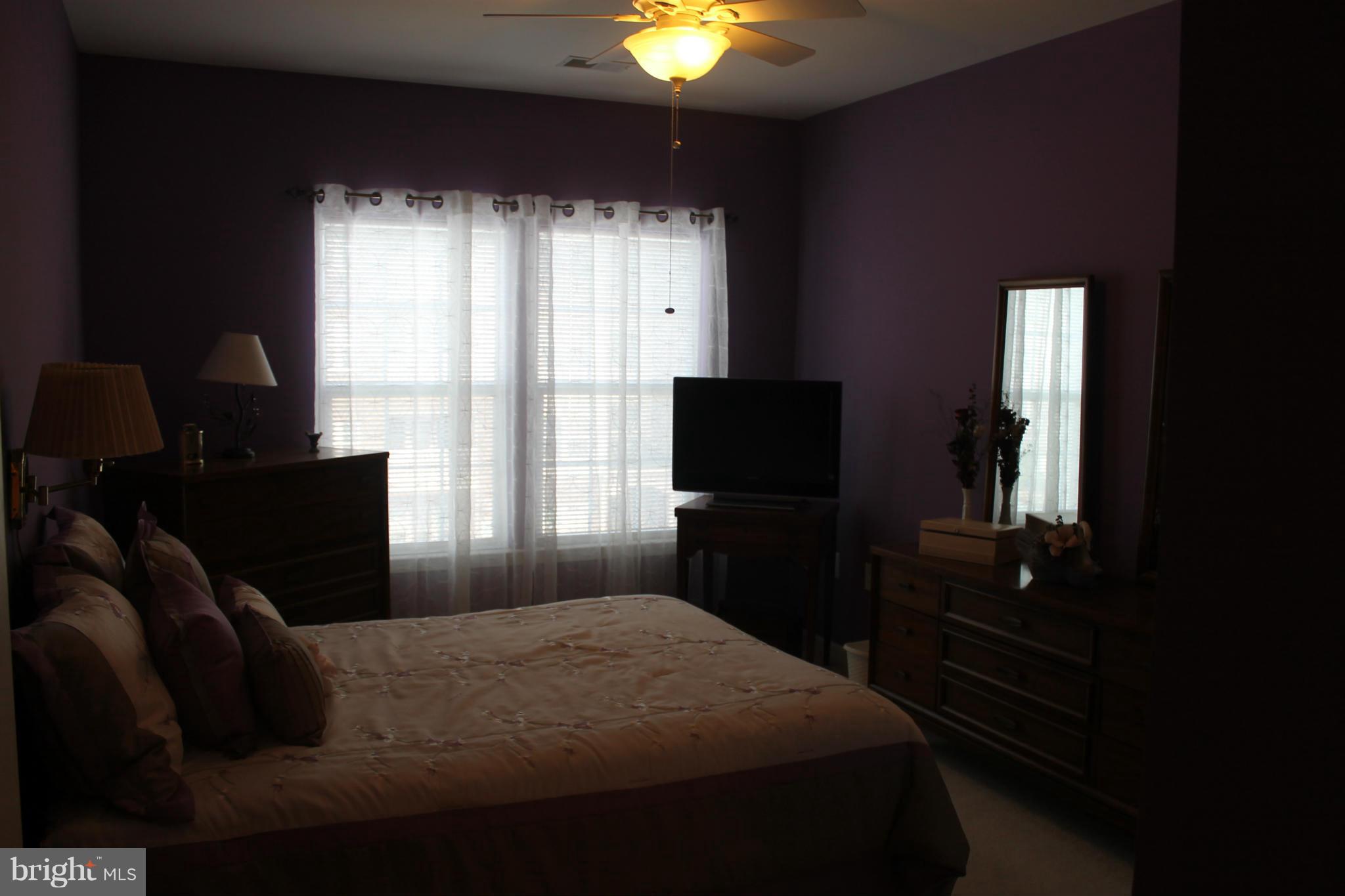 WAVERLY WOODS - Residential