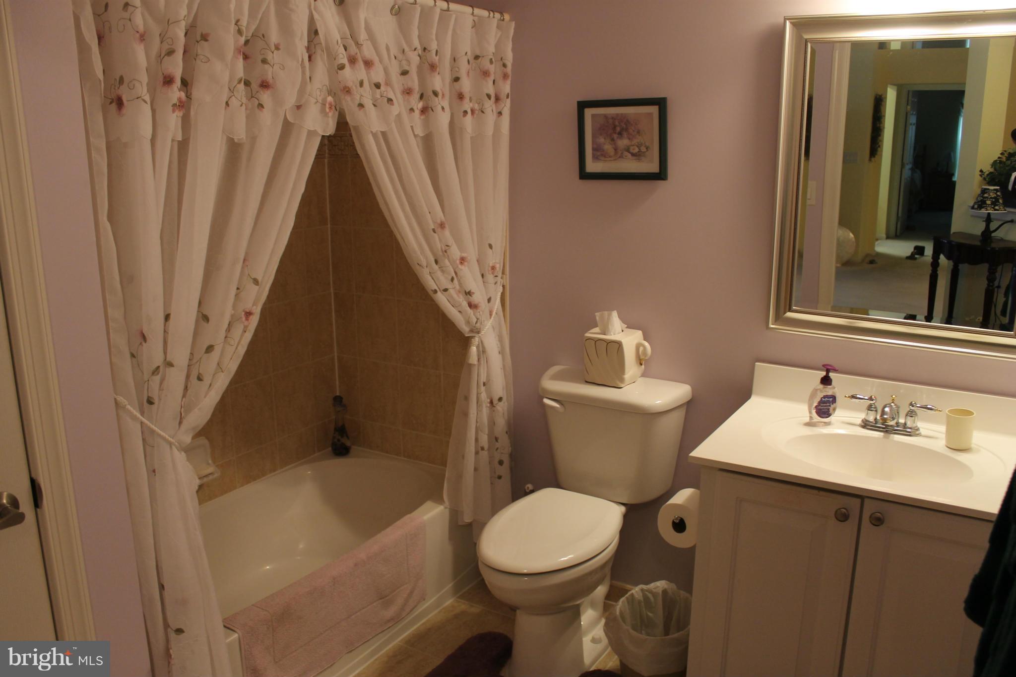 WAVERLY WOODS - Residential