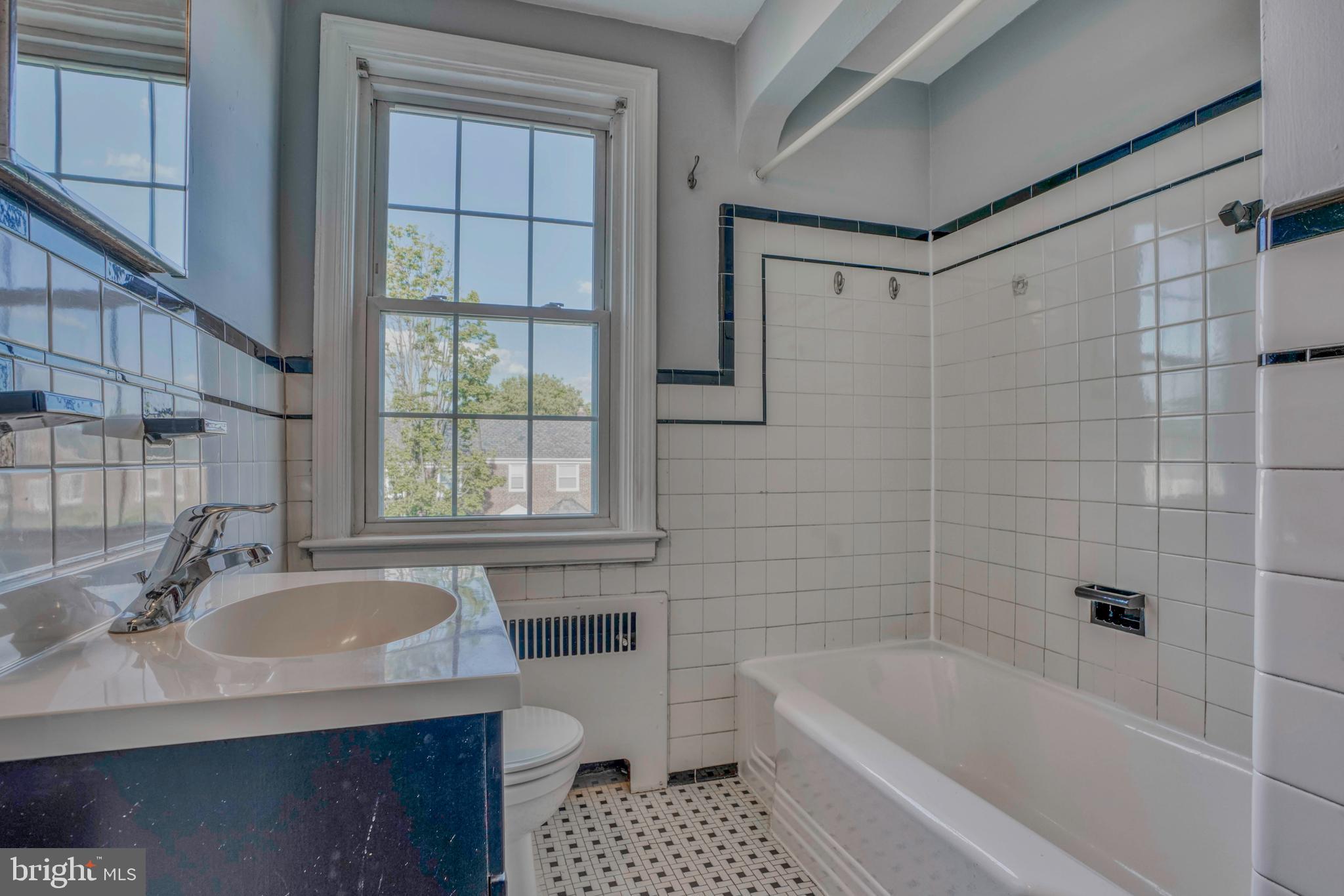 EDNOR GARDENS HISTORIC DISTRICT - Residential